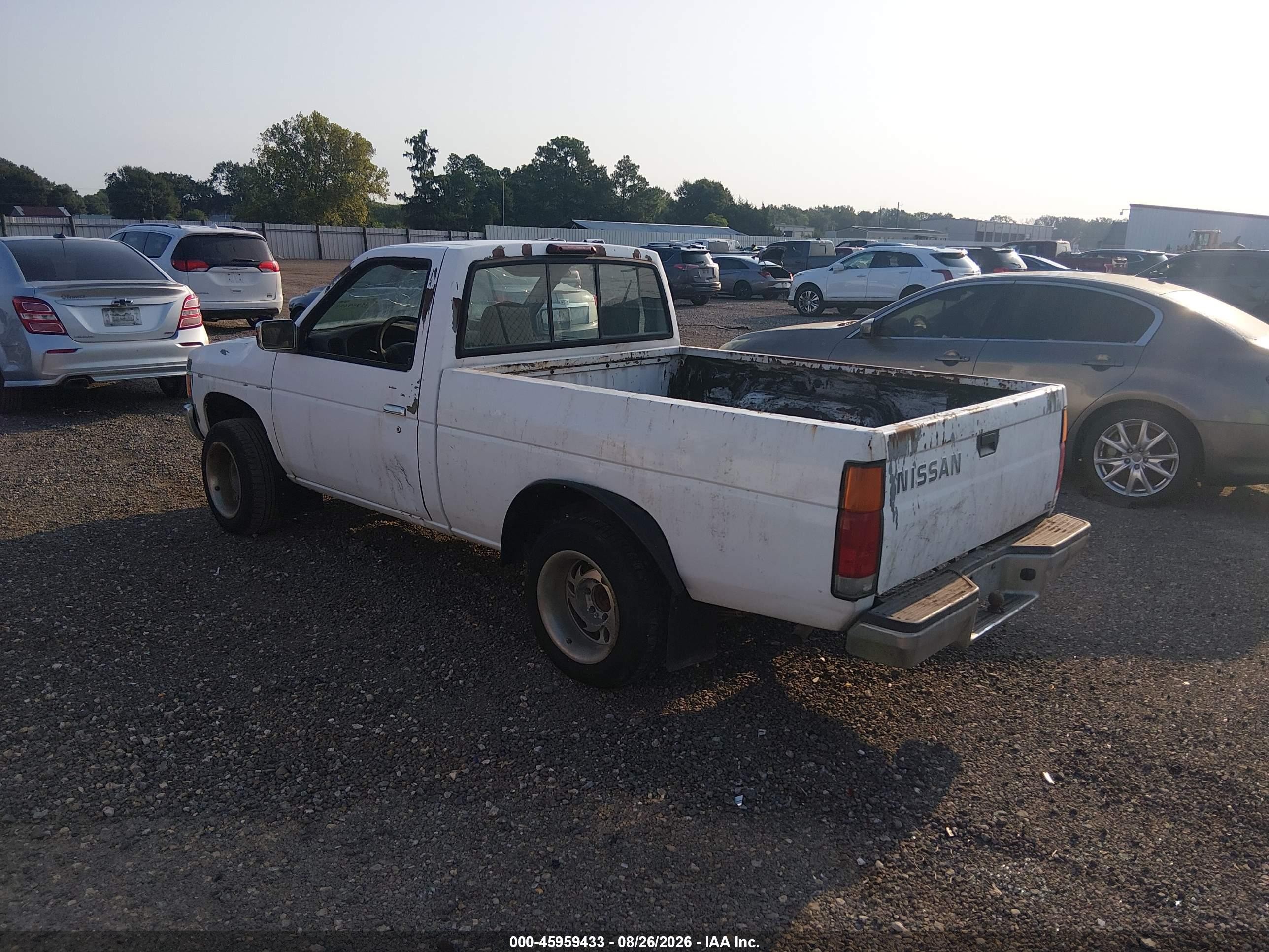 1995 Nissan Truck E/xe White vin: 1N6SD11S7SC459561