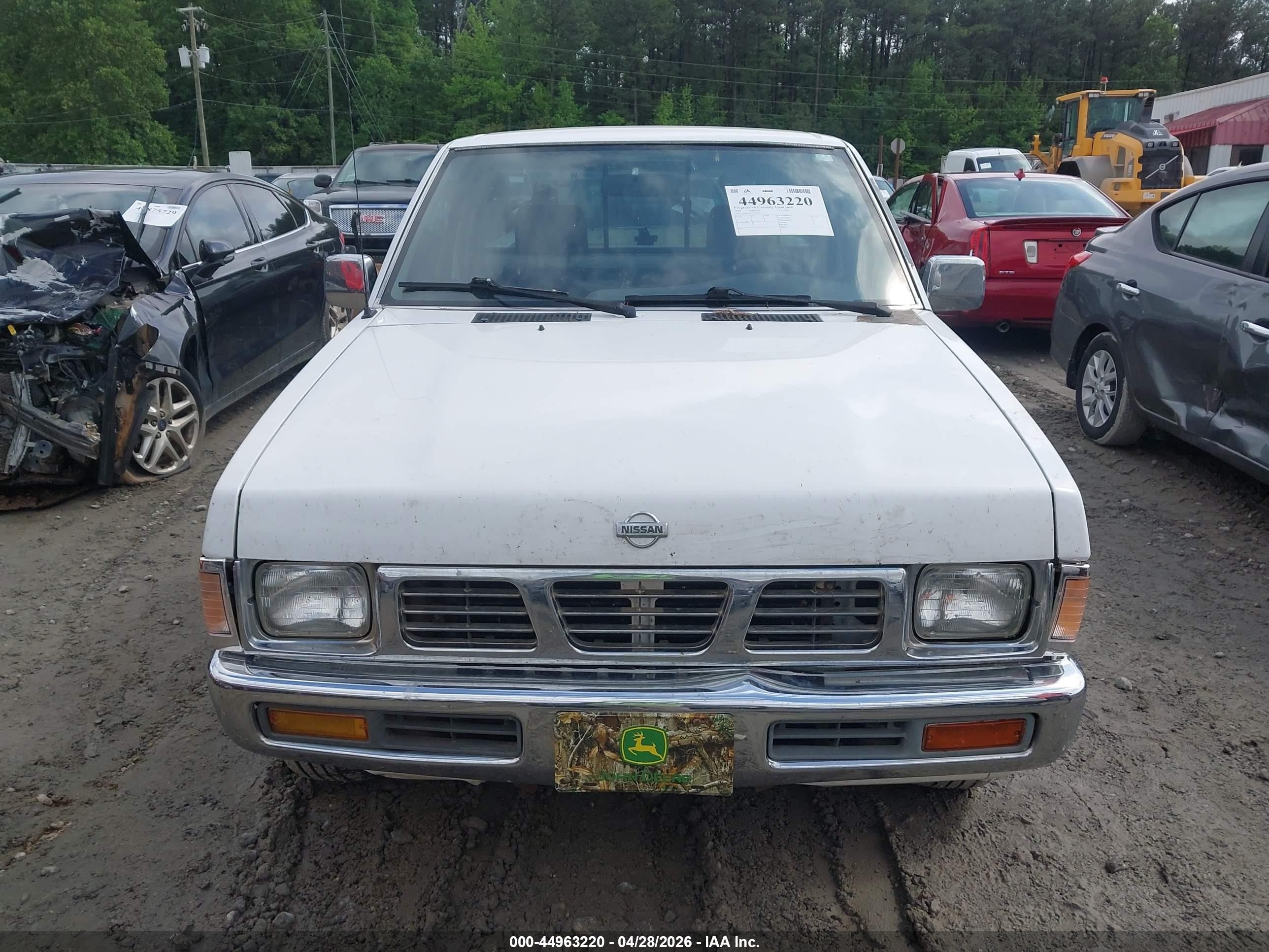 1996 Nissan Truck Xe Белый vin: 1N6SD11S7TC329555