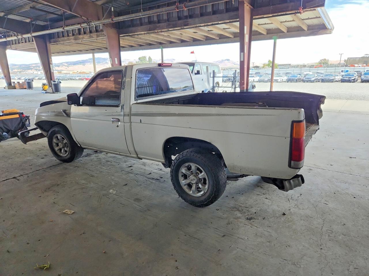1997 Nissan Truck Base White vin: 1N6SD11S7VC409585