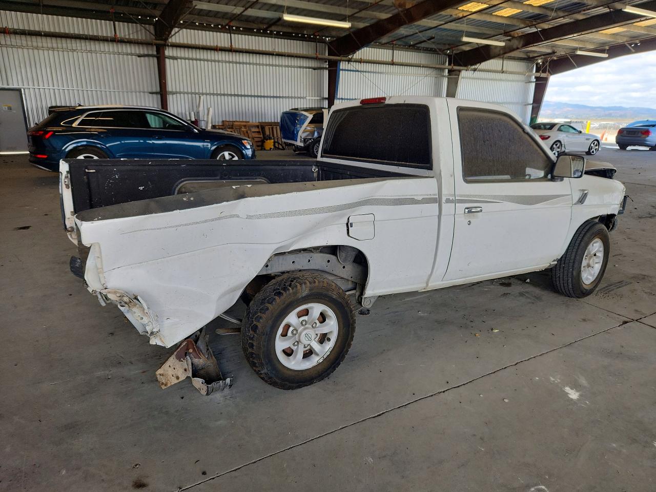 1997 Nissan Truck Base White vin: 1N6SD11S7VC409585