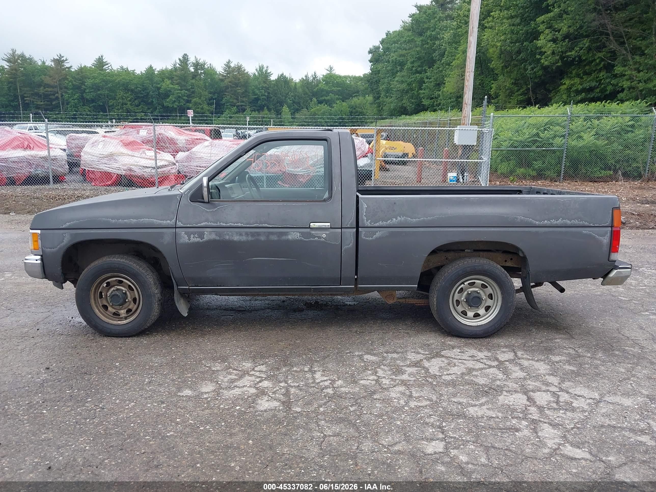 1991 Nissan Truck Short Wheelbase Gray vin: 1N6SD11S8MC409965