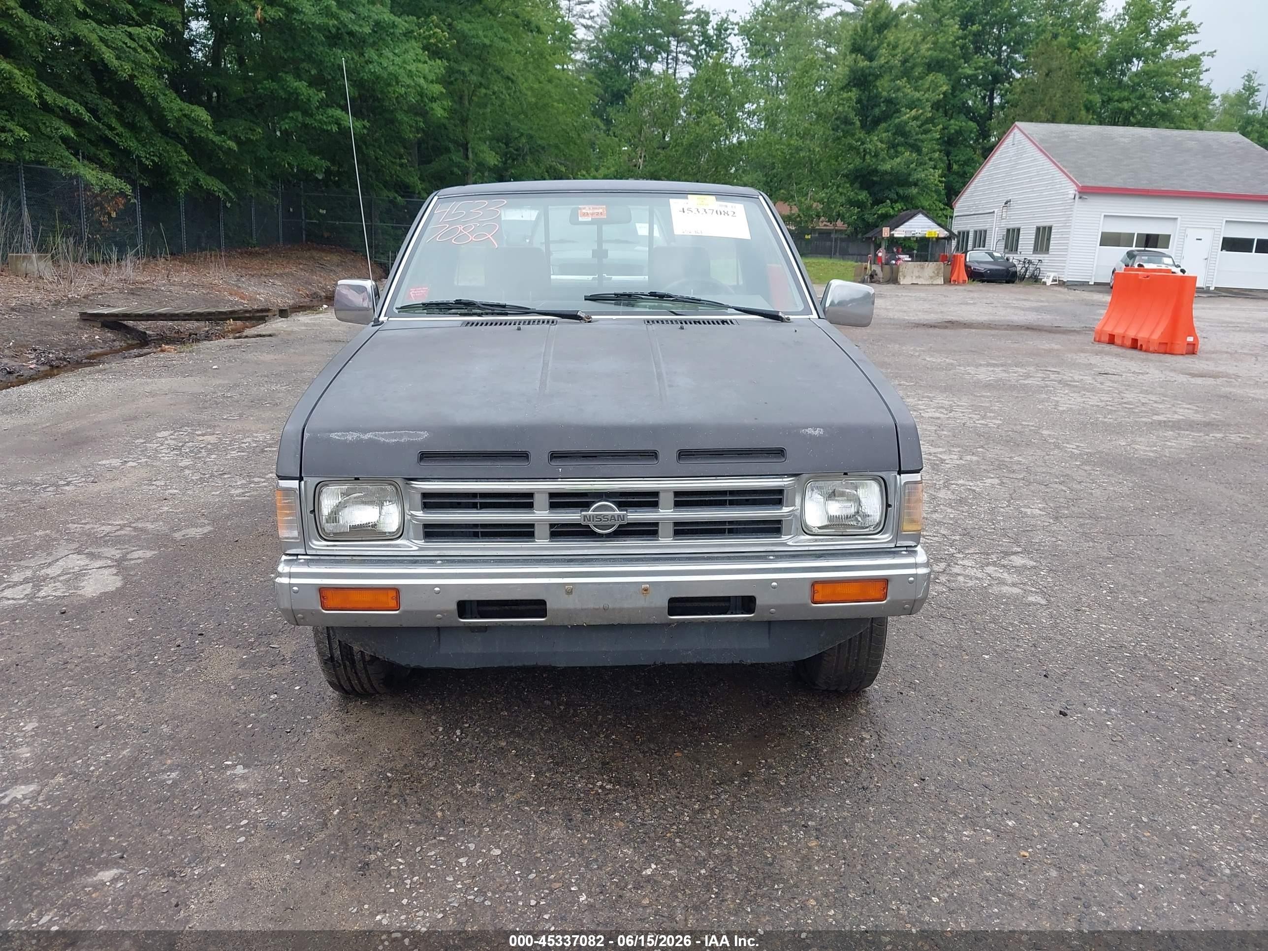 1991 Nissan Truck Short Wheelbase Gray vin: 1N6SD11S8MC409965