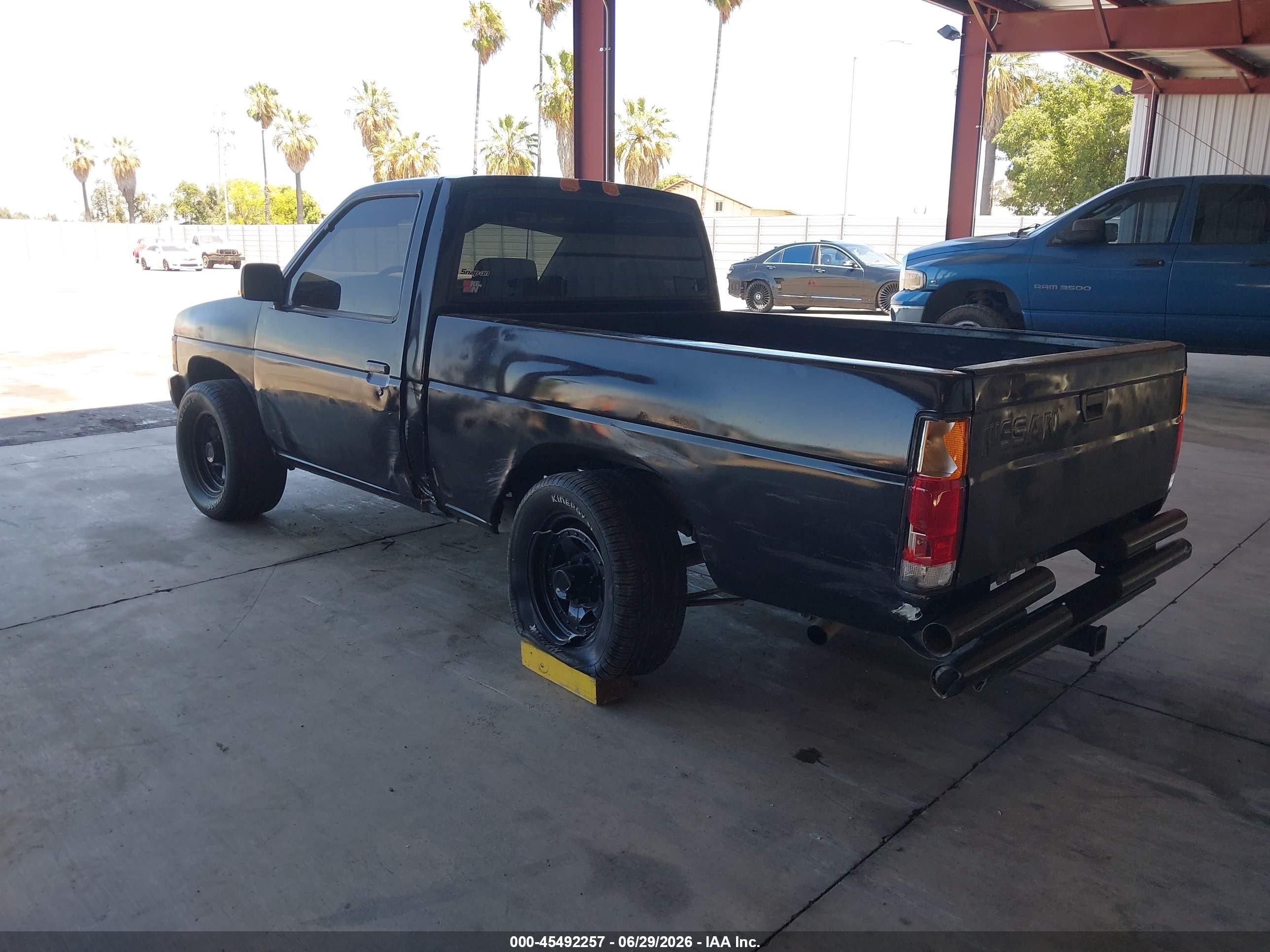 1996 Nissan Truck Xe Черный vin: 1N6SD11S8TC389943