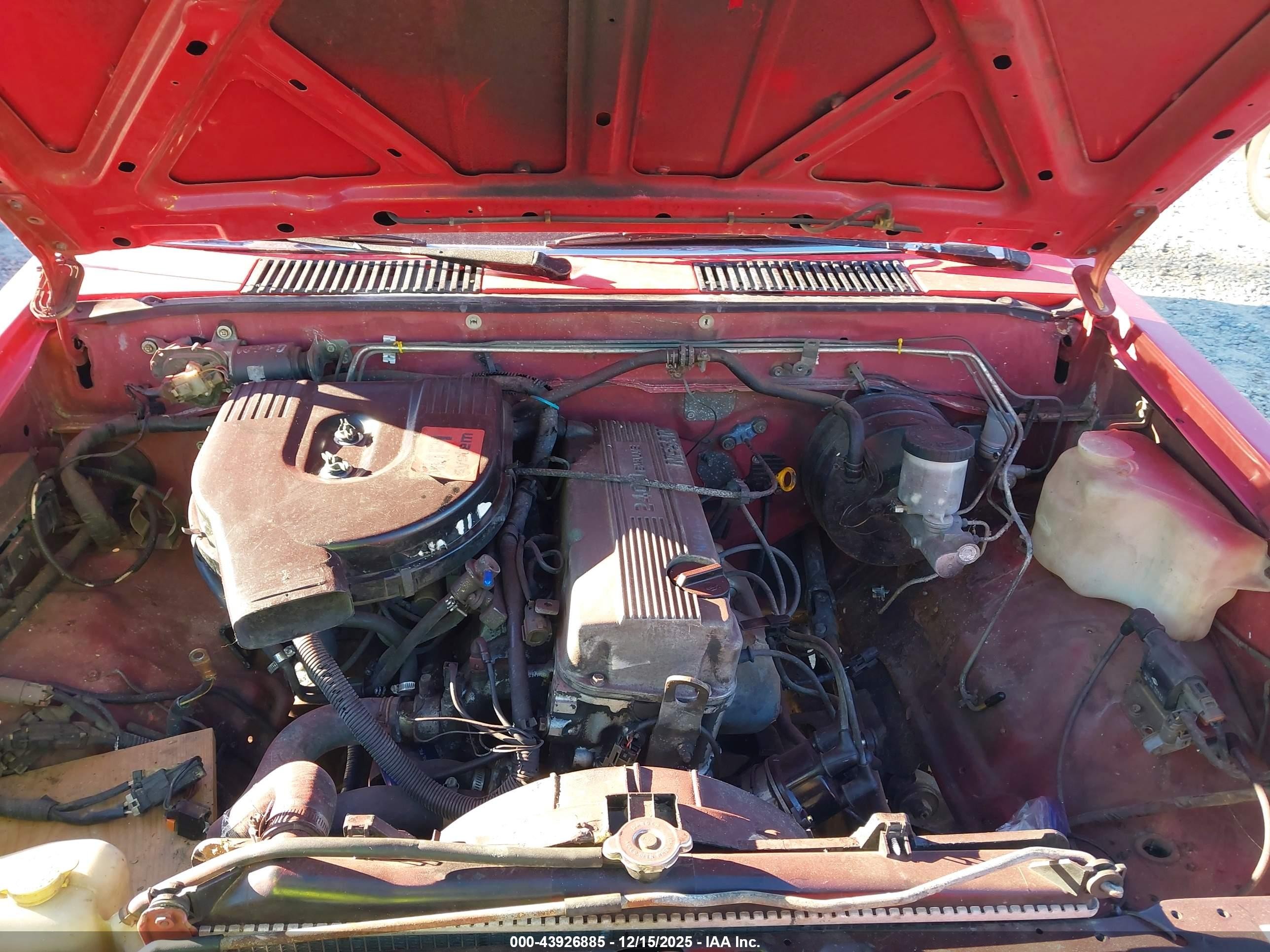 1990 Nissan D21 Short Bed Red vin: 1N6SD11S9LC413909