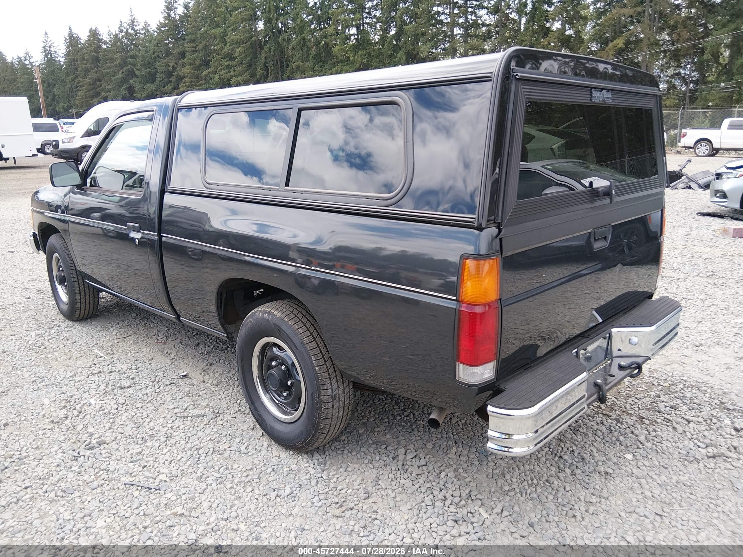 1990 Nissan D21 Short Bed Gray vin: 1N6SD11S9LC422769