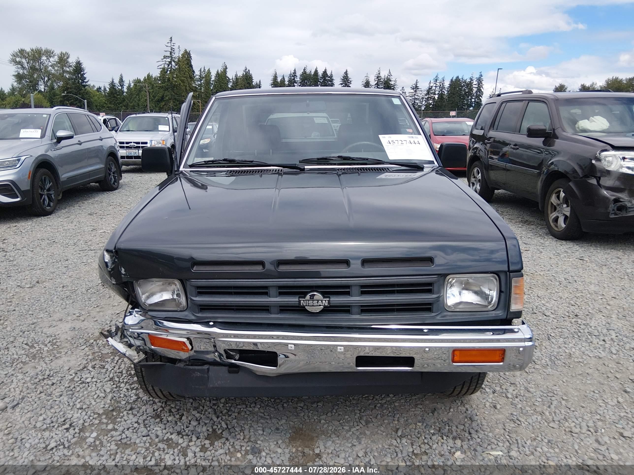 1990 Nissan D21 Short Bed Gray vin: 1N6SD11S9LC422769