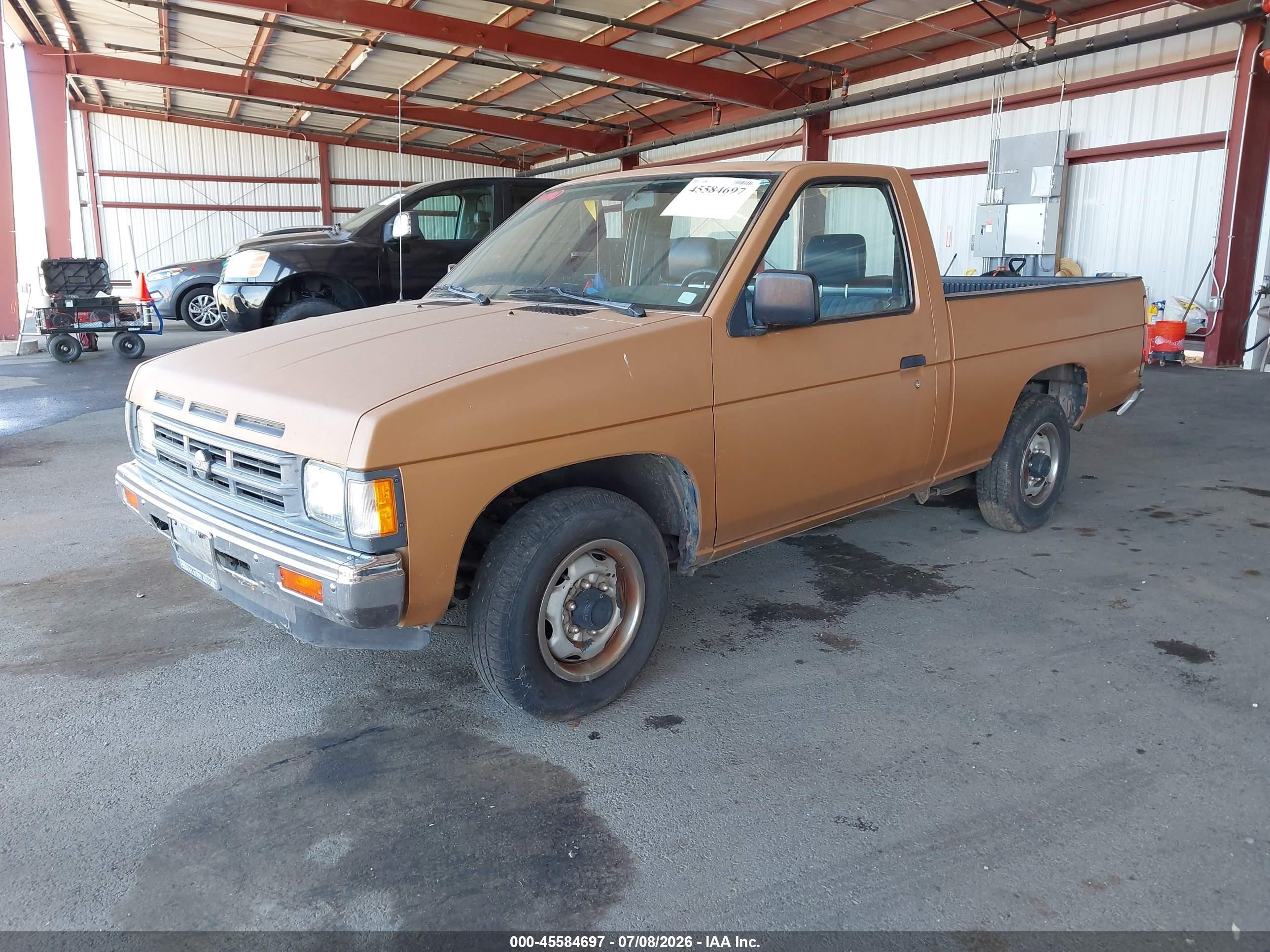 1990 Nissan D21 Short Bed Золотой vin: 1N6SD11S9LC426174
