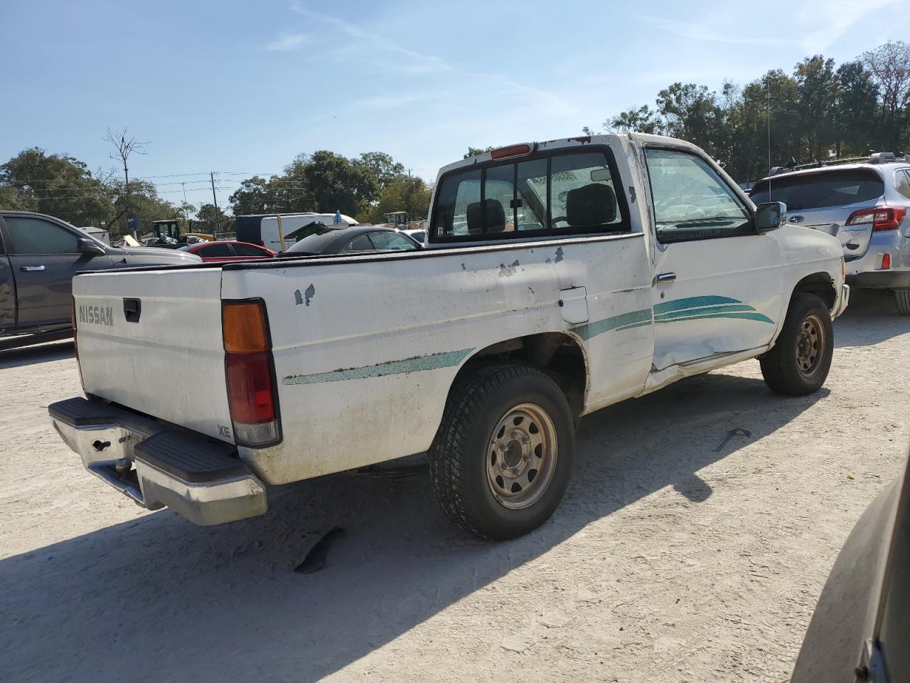1994 Nissan Truck Base Белый vin: 1N6SD11S9RC306061