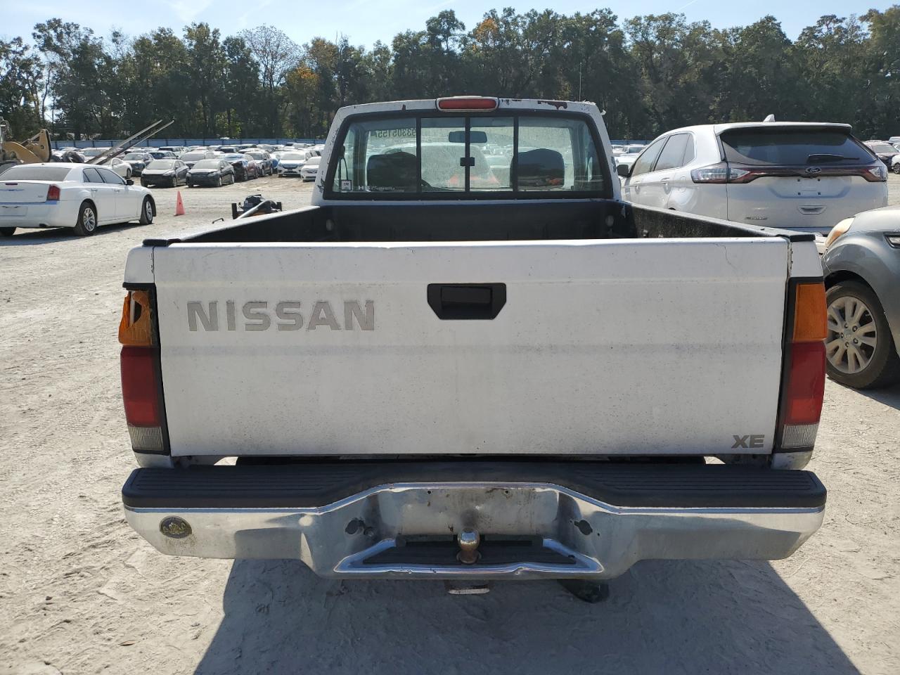 1994 Nissan Truck Base Белый vin: 1N6SD11S9RC306061