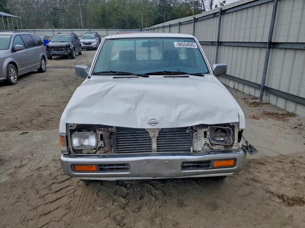 1994 Nissan Truck Base White vin: 1N6SD11S9RC352876