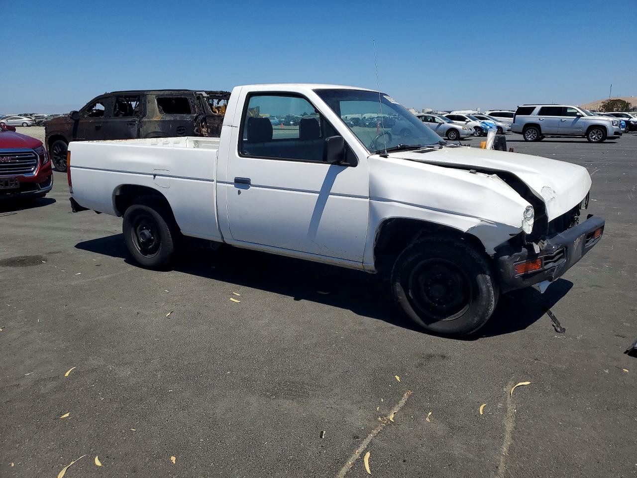 1997 Nissan Truck Base White vin: 1N6SD11S9VC409040