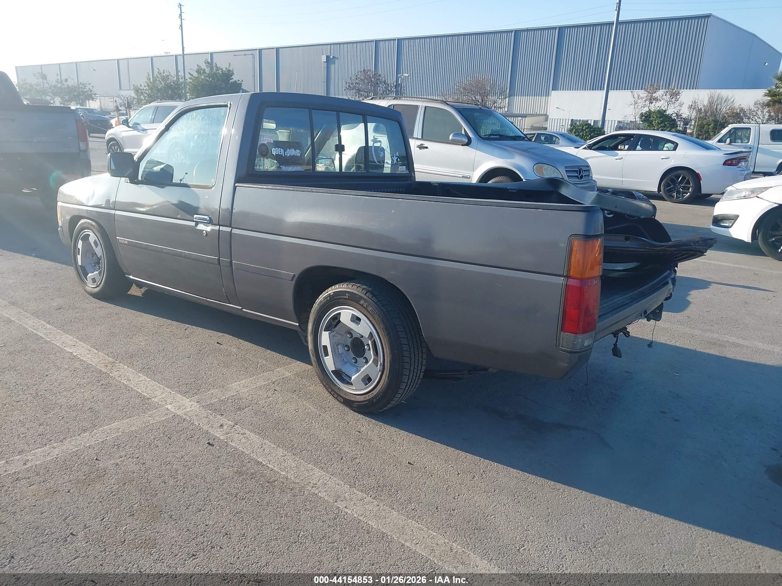 1990 Nissan D21 Short Bed Серый vin: 1N6SD11SXLC367359