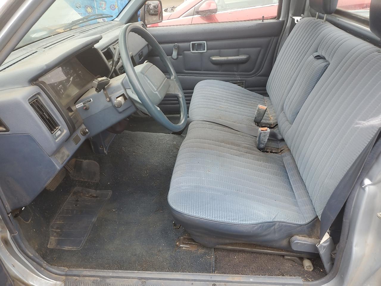 1991 Nissan Truck Short Wheelbase Silver vin: 1N6SD11SXMC311083