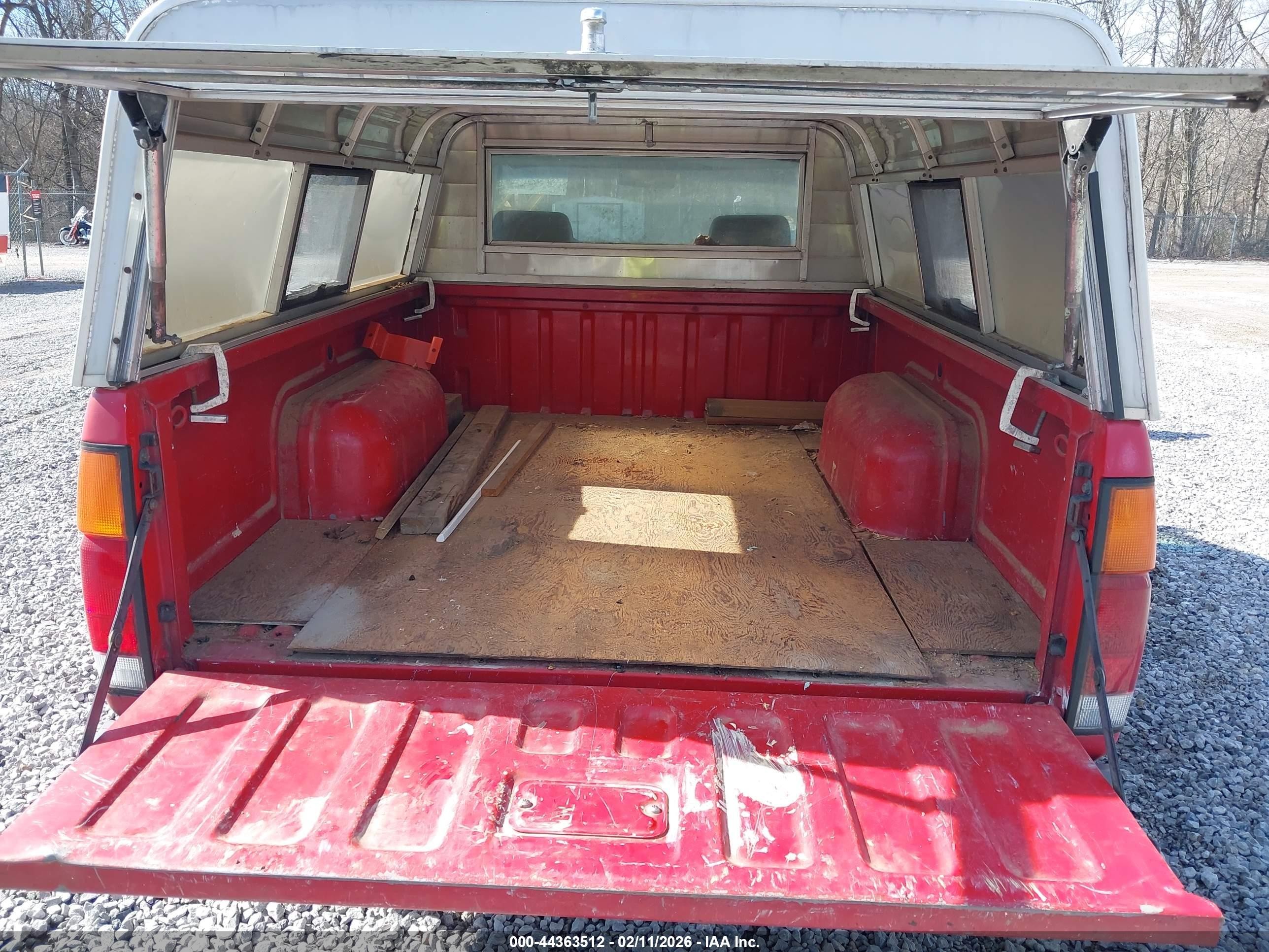 1991 Nissan Truck Short Wheelbase Красный vin: 1N6SD11SXMC325405