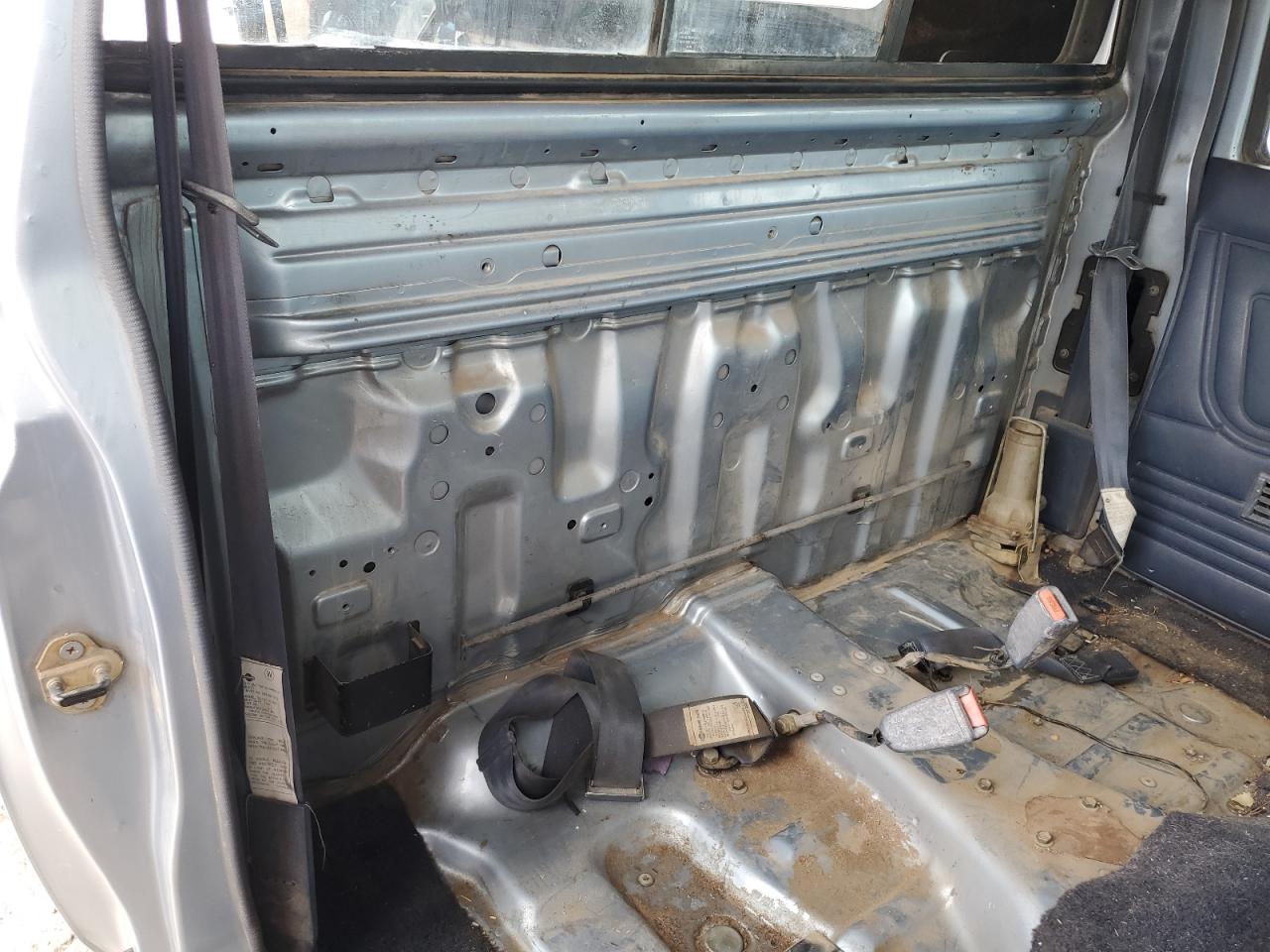 1991 Nissan Truck Short Wheelbase Gray vin: 1N6SD11SXMC409255