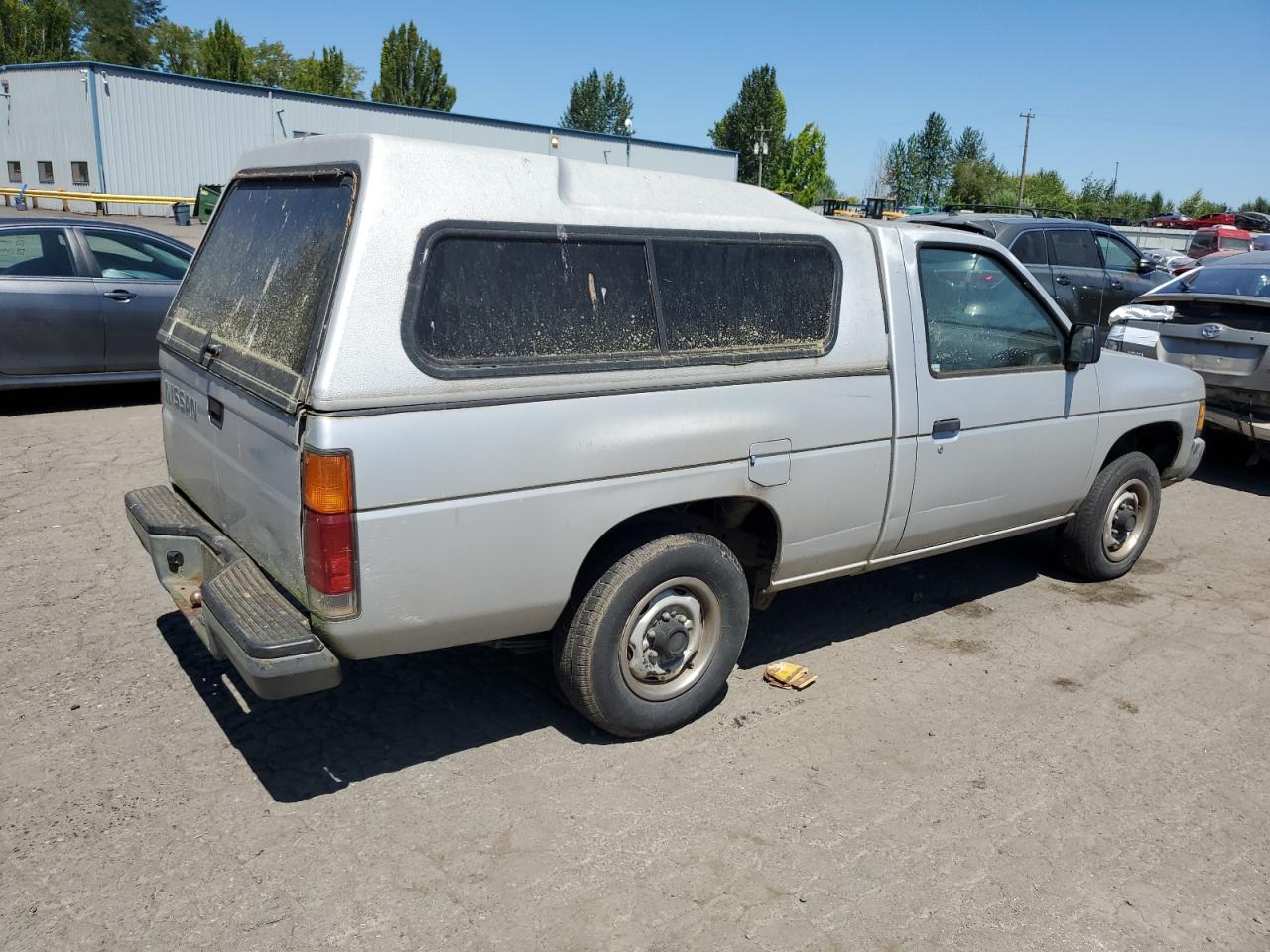 1994 Nissan Truck Base Silver vin: 1N6SD11SXRC311012