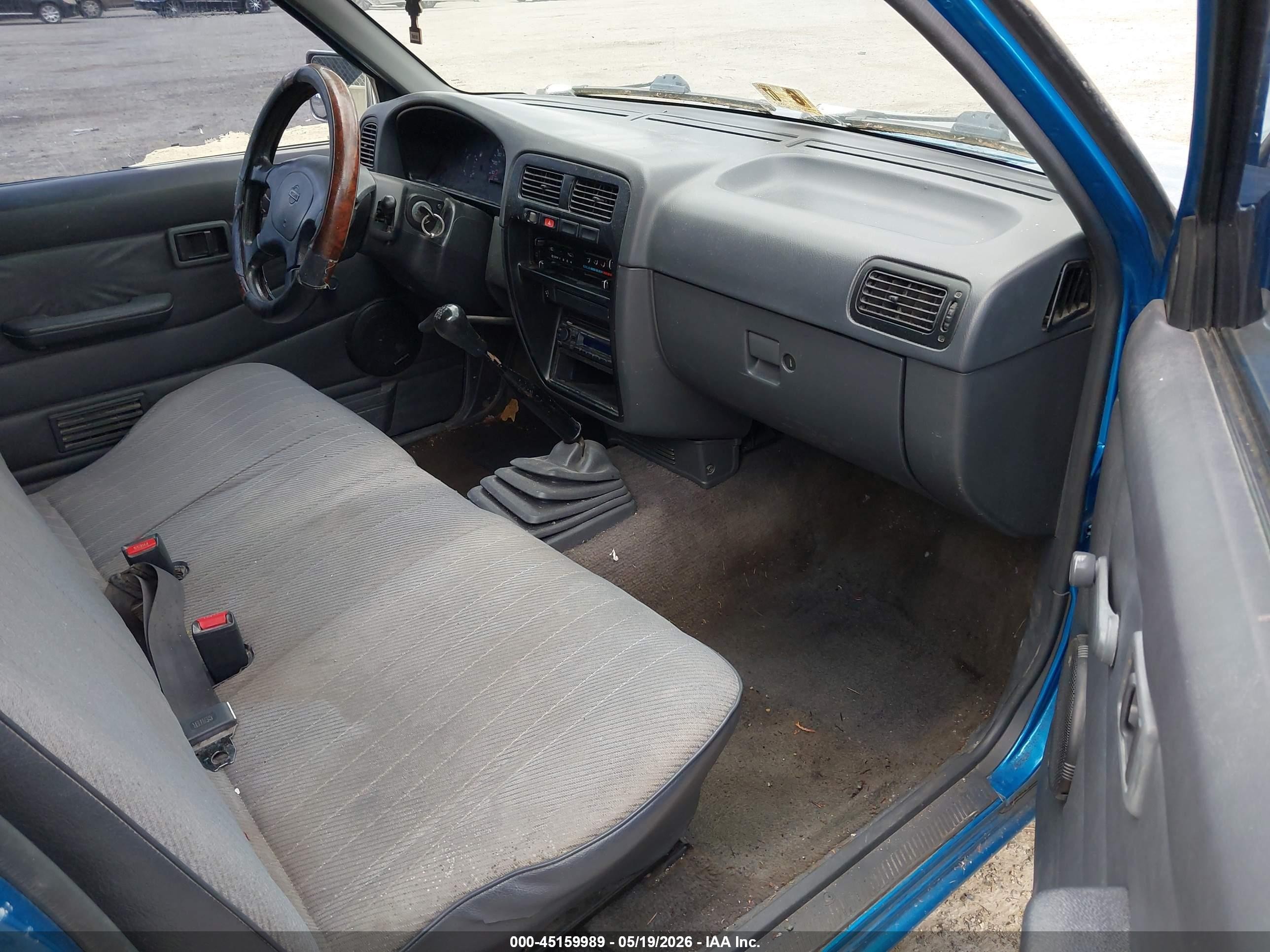 1995 Nissan Truck E/xe Blue vin: 1N6SD11SXSC385617