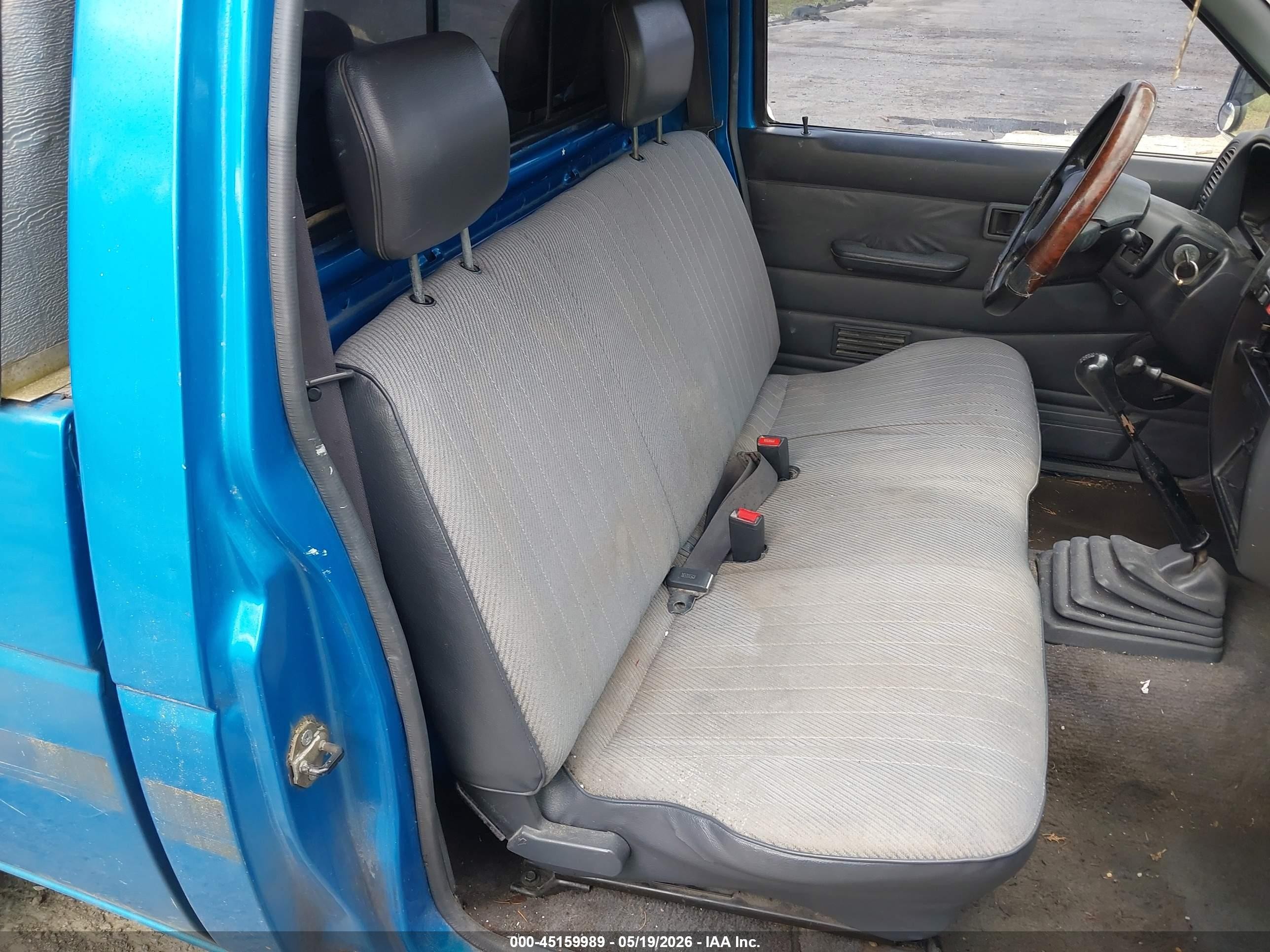 1995 Nissan Truck E/xe Blue vin: 1N6SD11SXSC385617