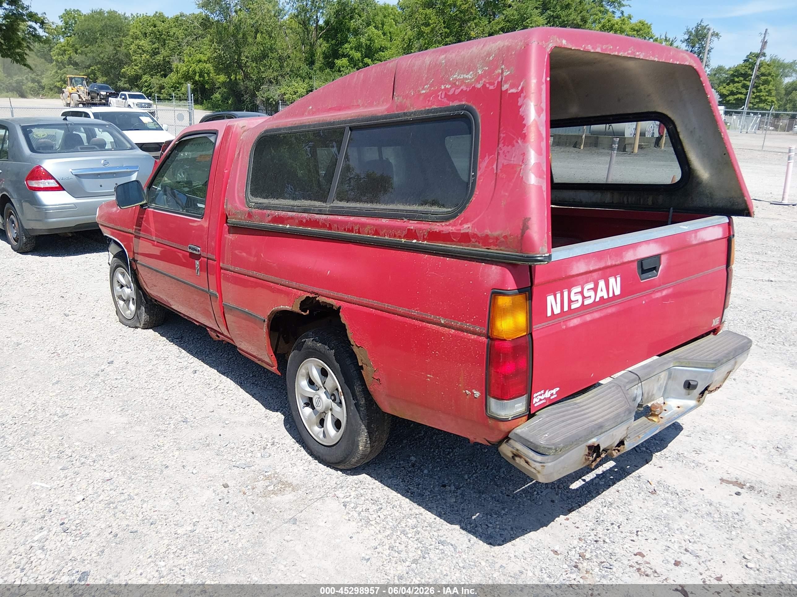 1996 Nissan Truck Xe Красный vin: 1N6SD11SXTC305203