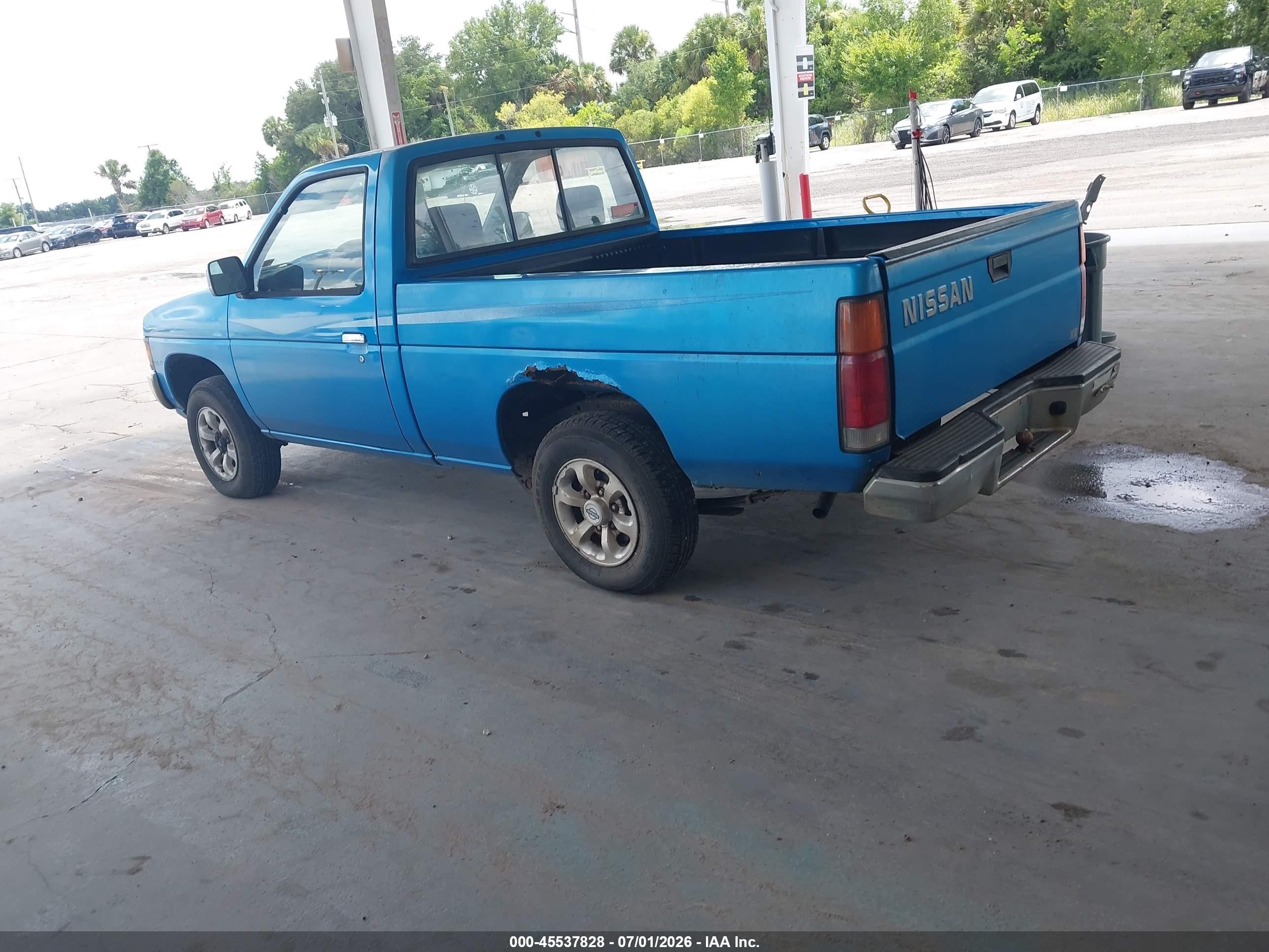1996 Nissan Truck Xe Blue vin: 1N6SD11SXTC337844