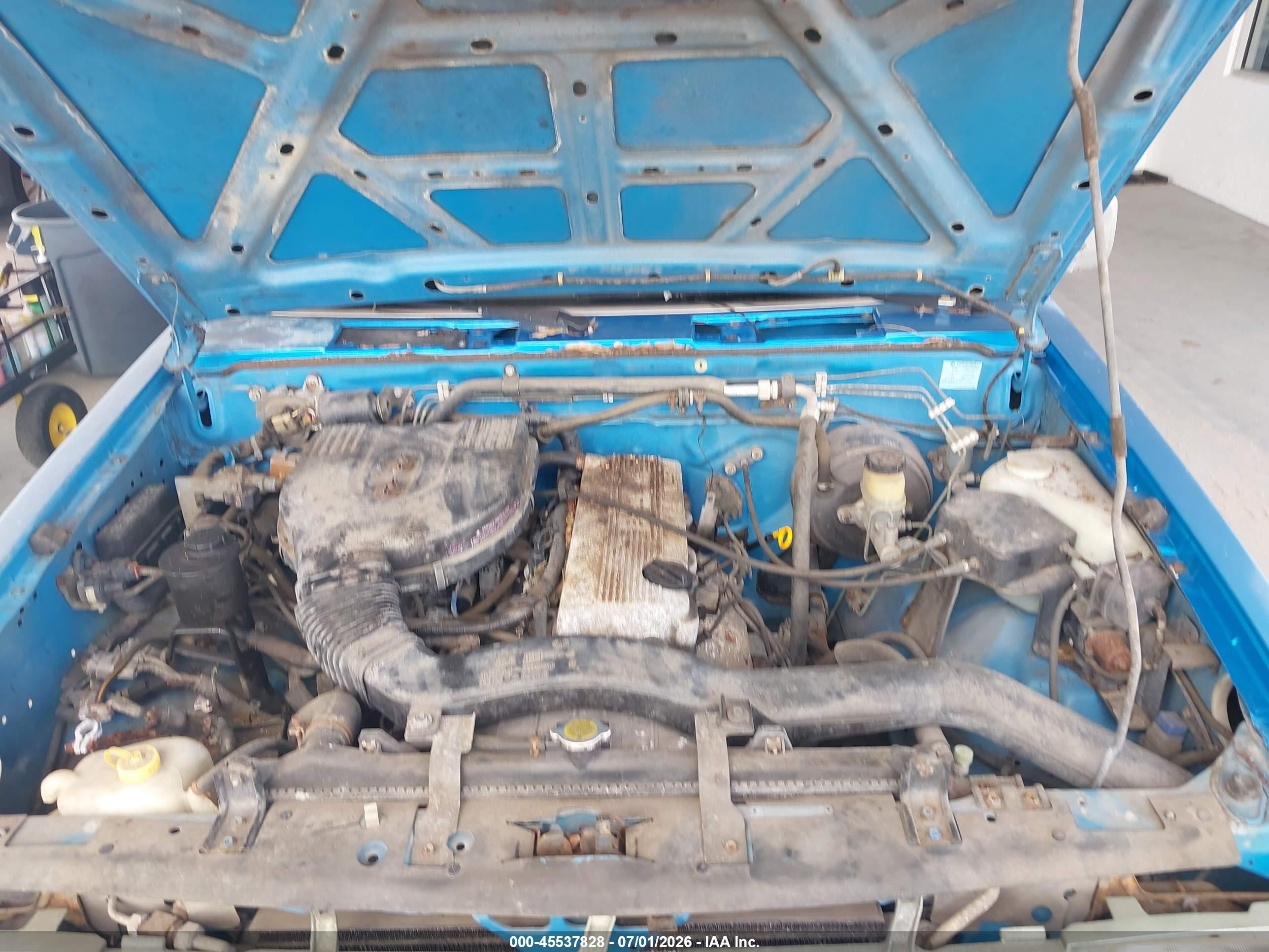 1996 Nissan Truck Xe Blue vin: 1N6SD11SXTC337844