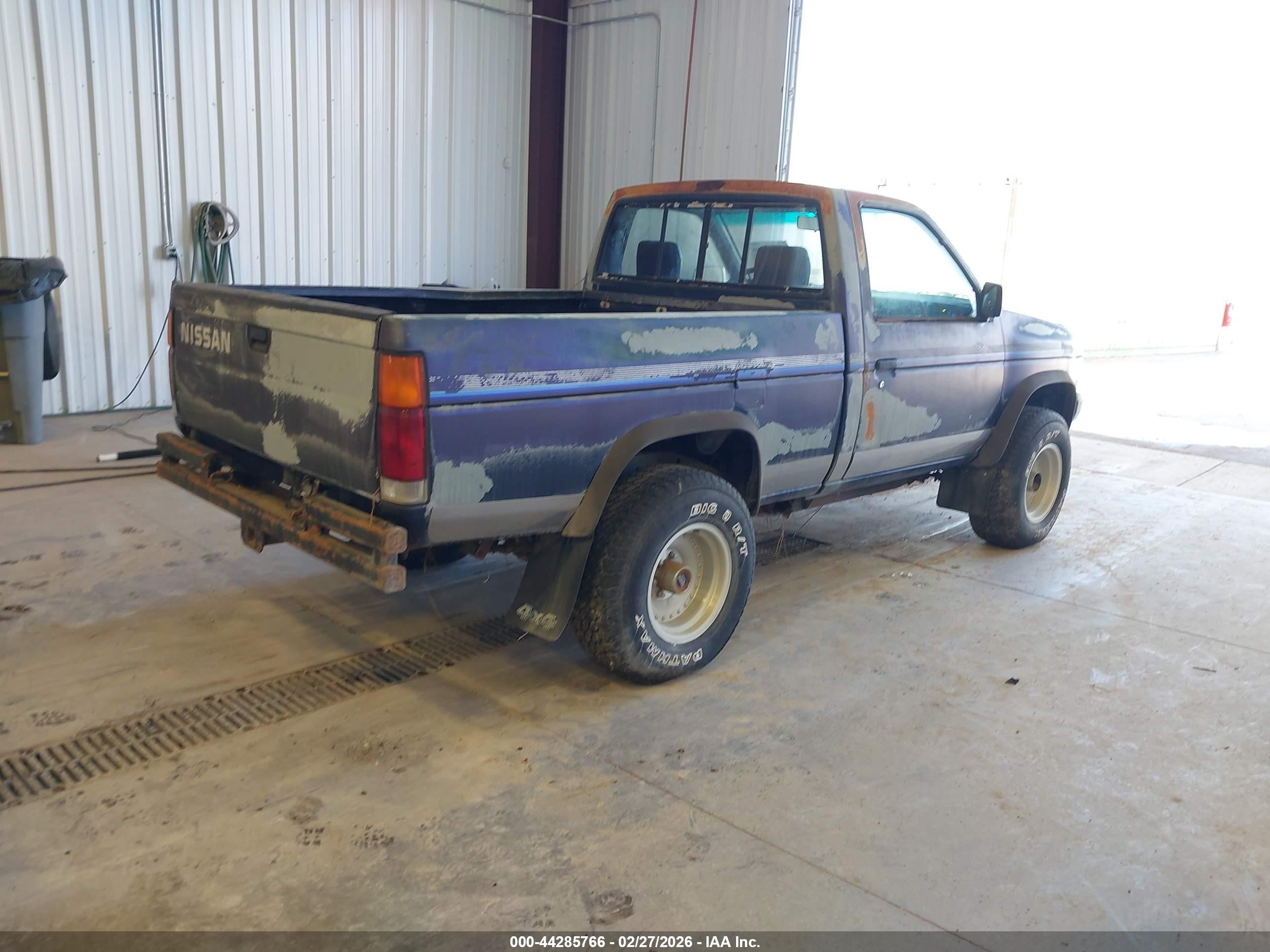 1991 Nissan Truck Short Wheelbase Blue vin: 1N6SD11Y0MC316569