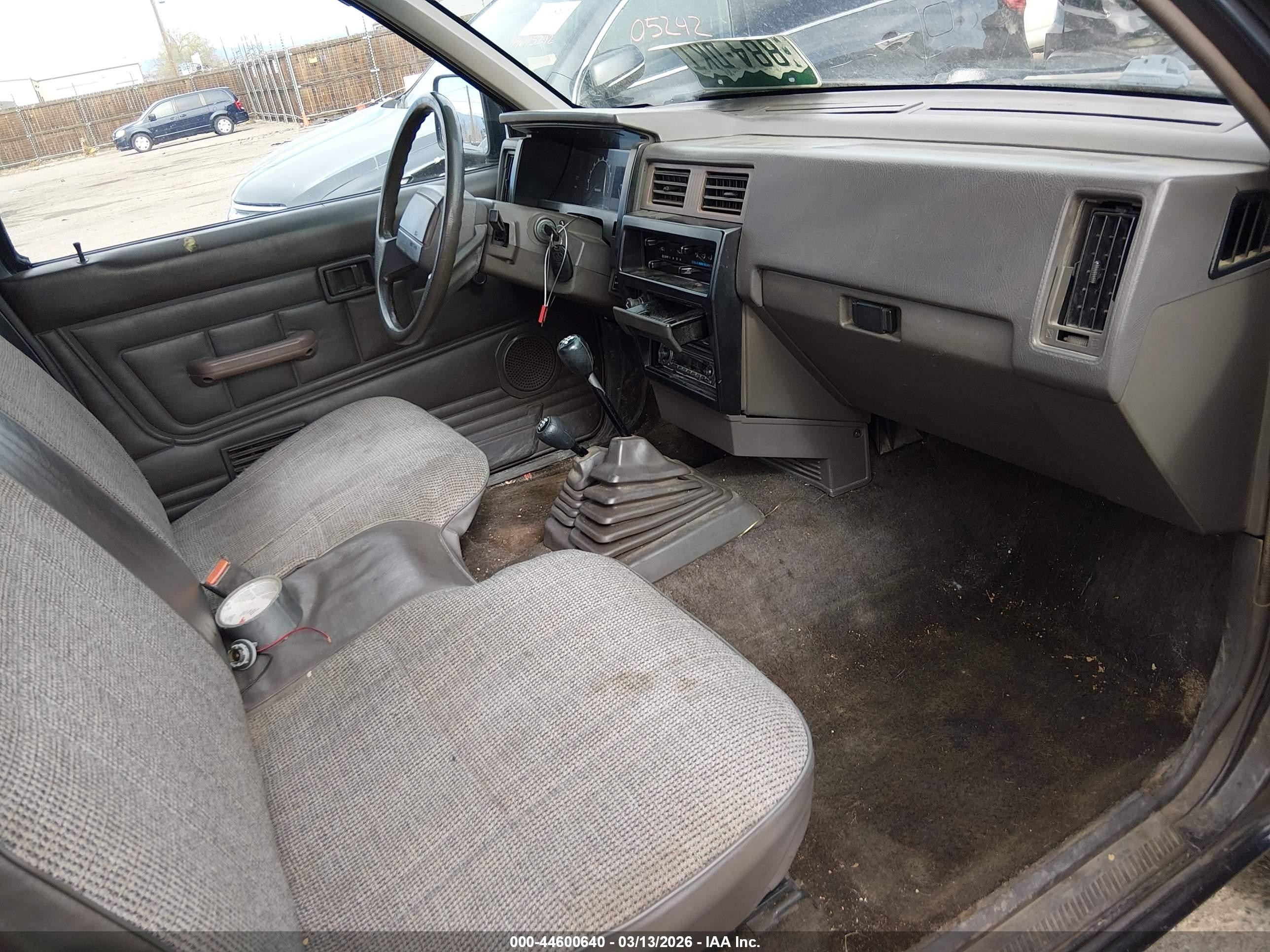 1991 Nissan Truck Short Wheelbase Черный vin: 1N6SD11Y0MC378361