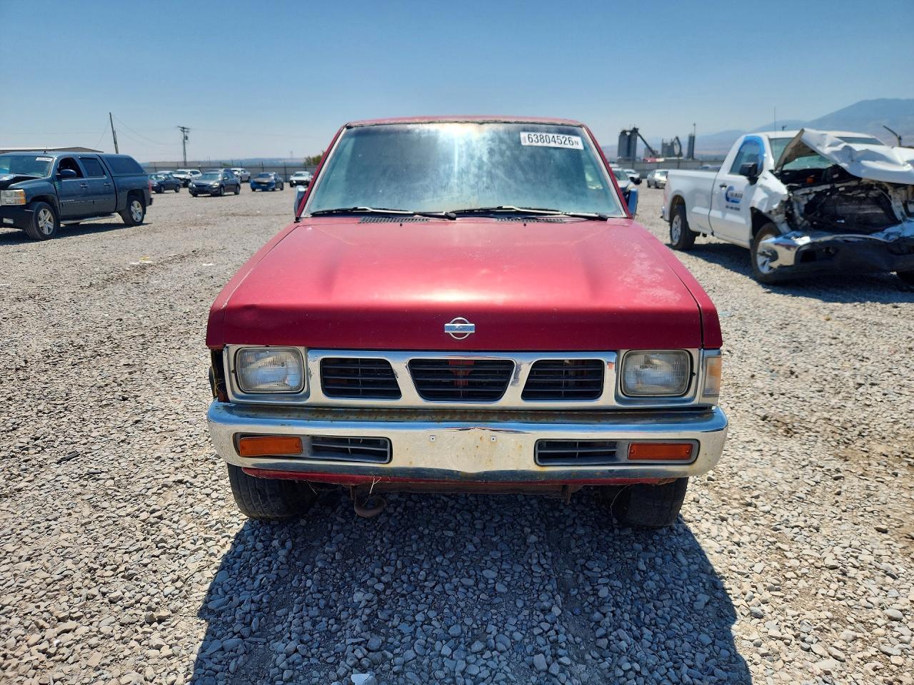 1997 Nissan Truck Xe Maroon vin: 1N6SD11Y0VC386011