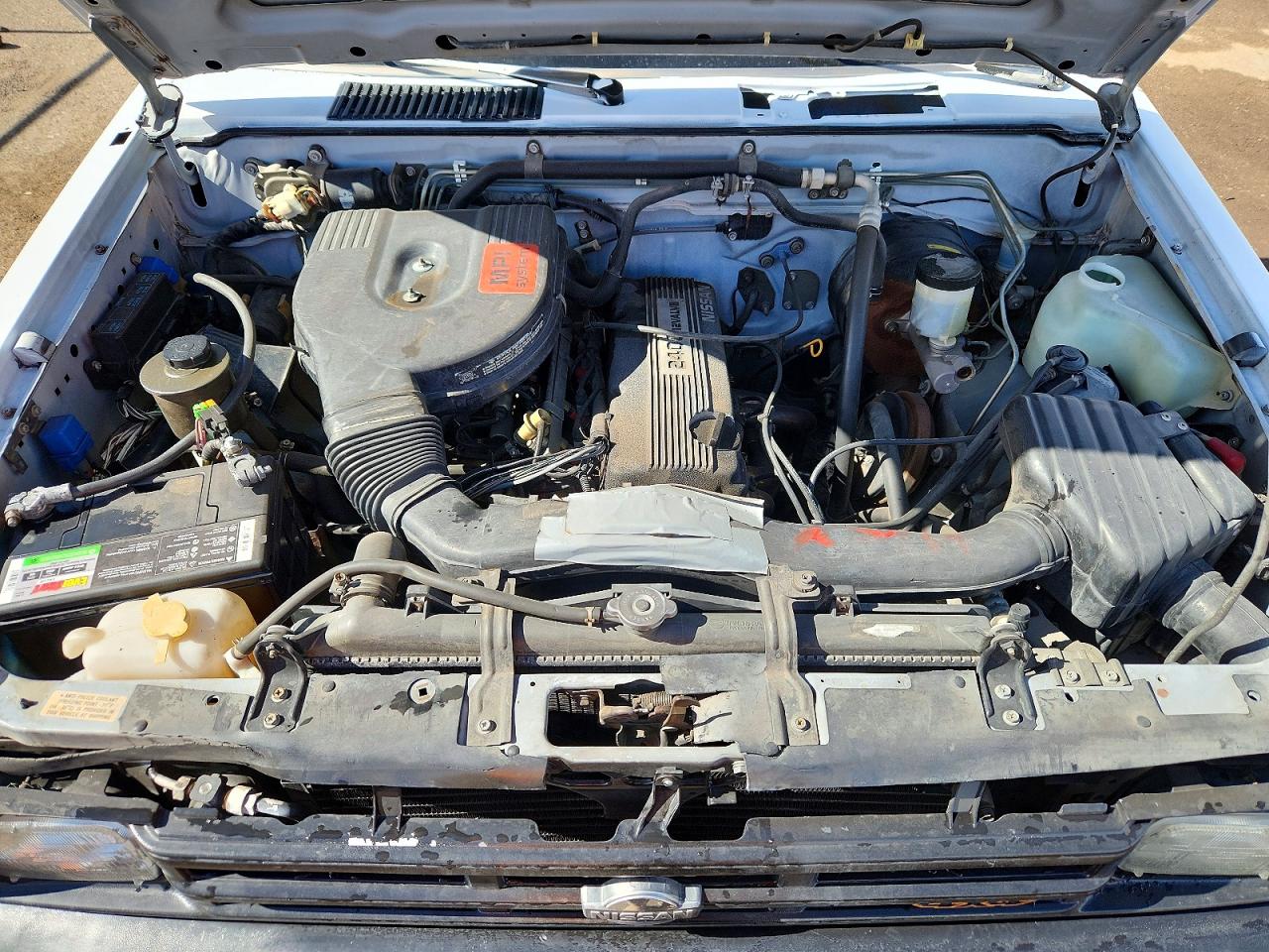 1990 Nissan D21 Short Bed White vin: 1N6SD11Y2LC325966