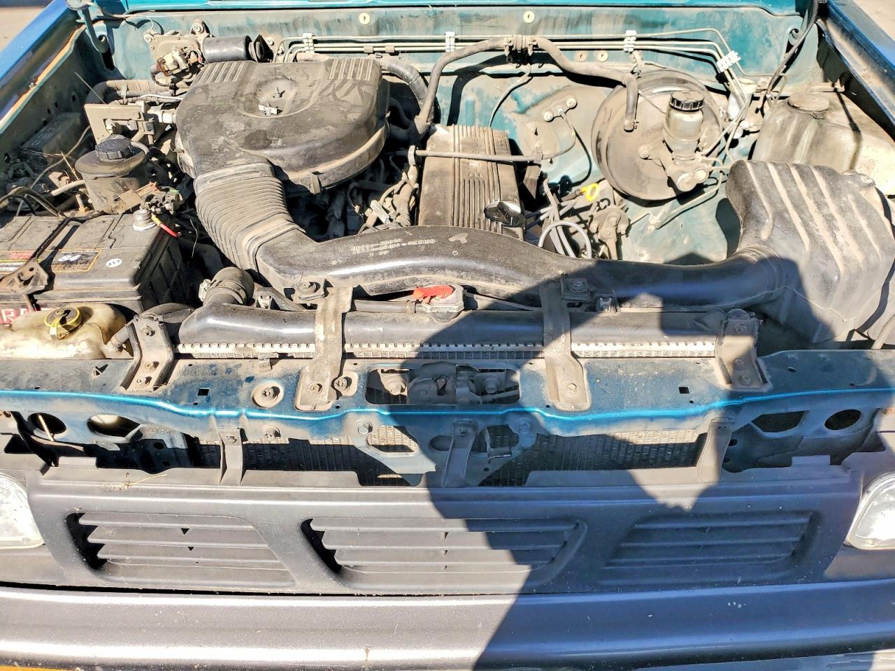 1996 Nissan Truck Xe Green vin: 1N6SD11Y3TC359737
