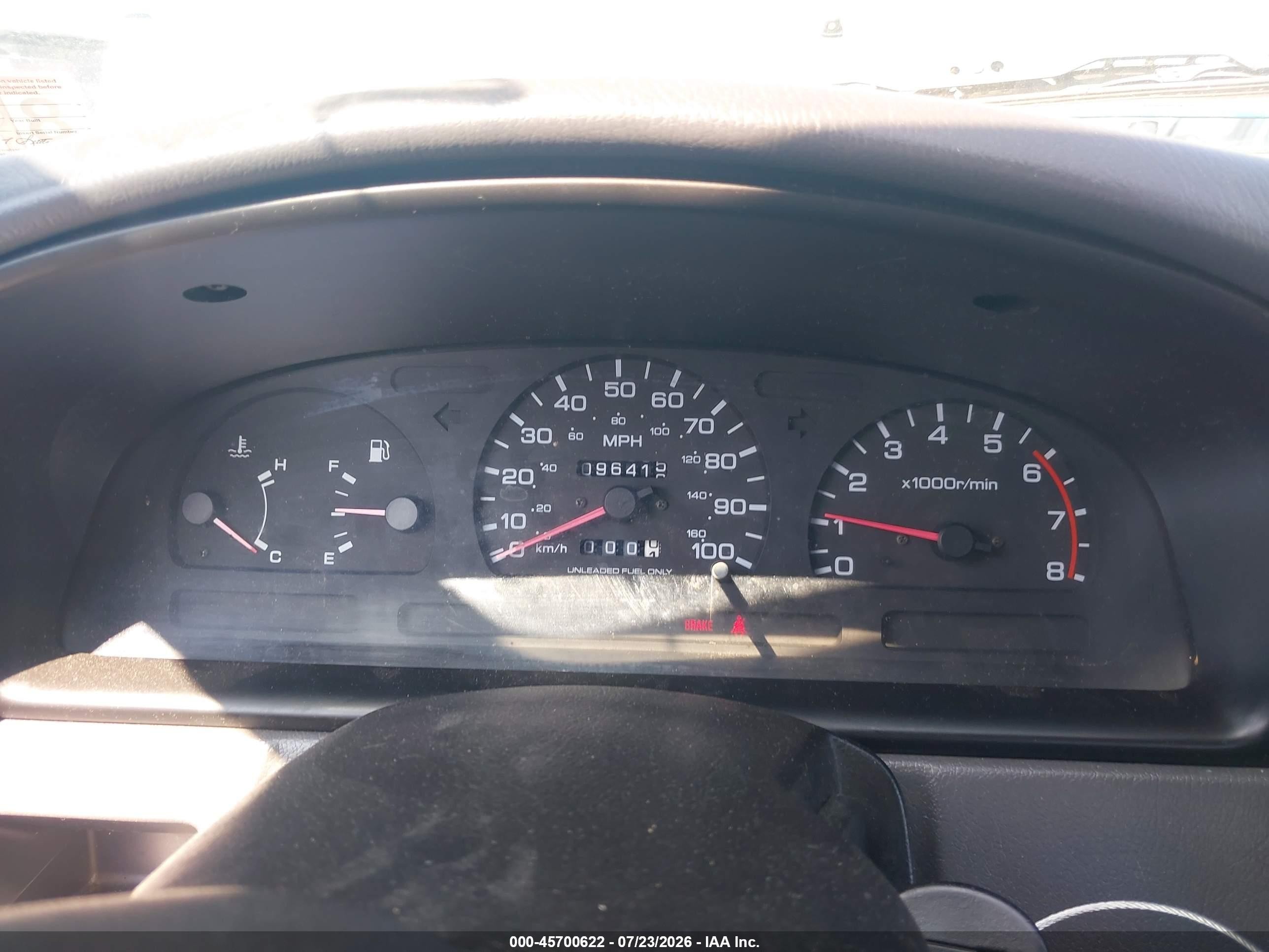 1997 Nissan 4x4 Truck Xe Green vin: 1N6SD11Y3VC347932