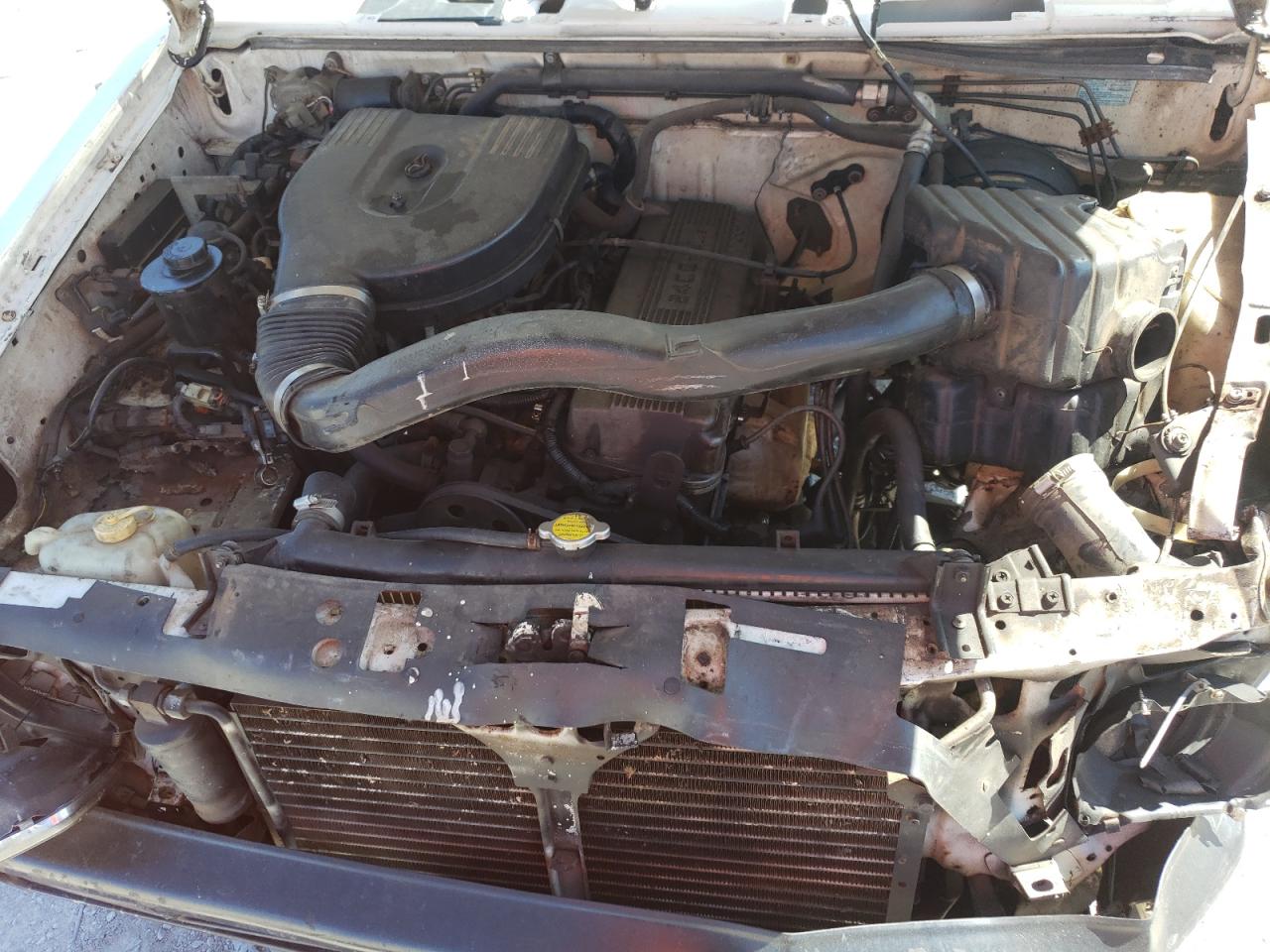 1997 Nissan Truck Xe Белый vin: 1N6SD11Y3VC351138