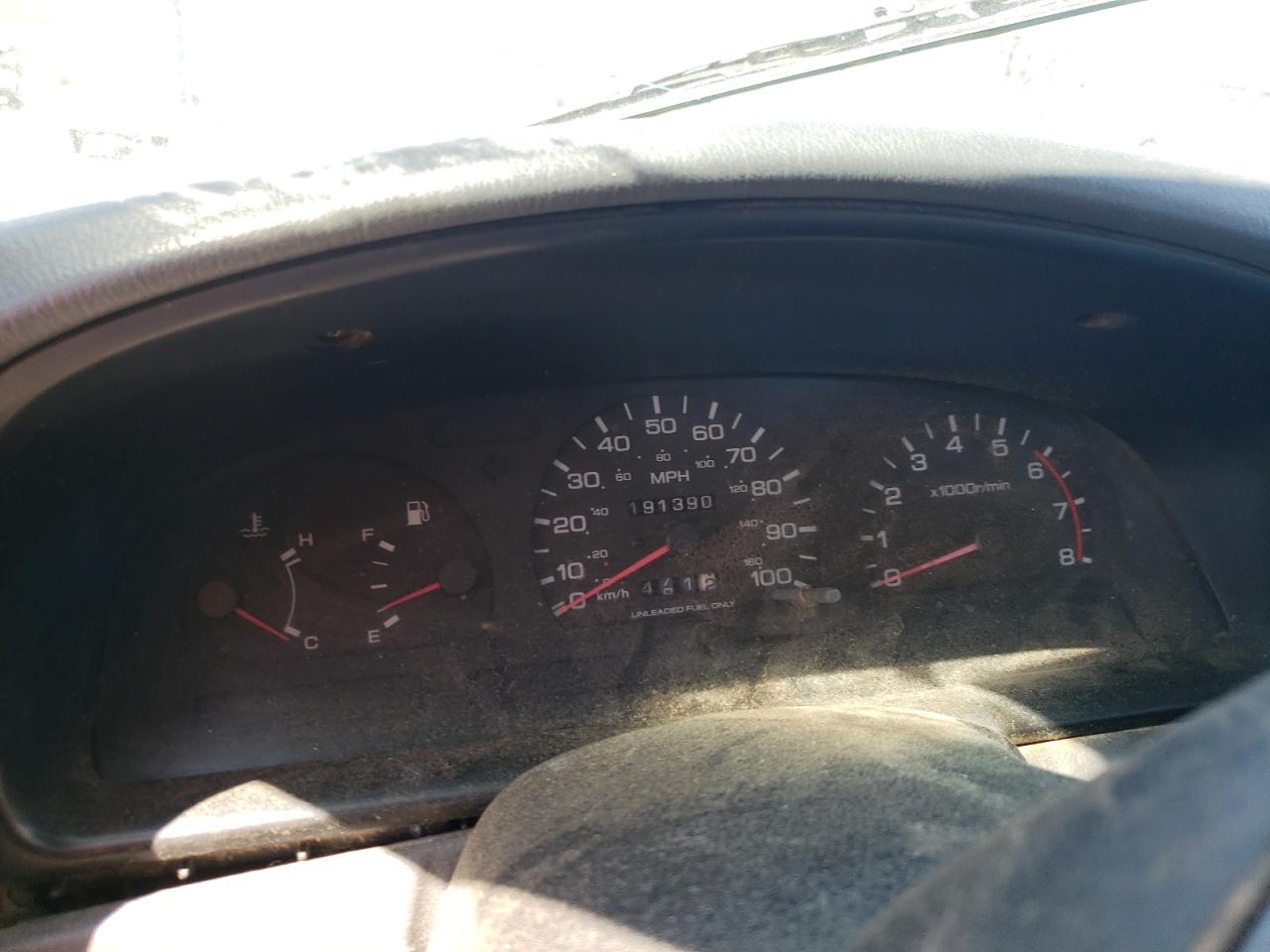 1997 Nissan Truck Xe Белый vin: 1N6SD11Y3VC351138