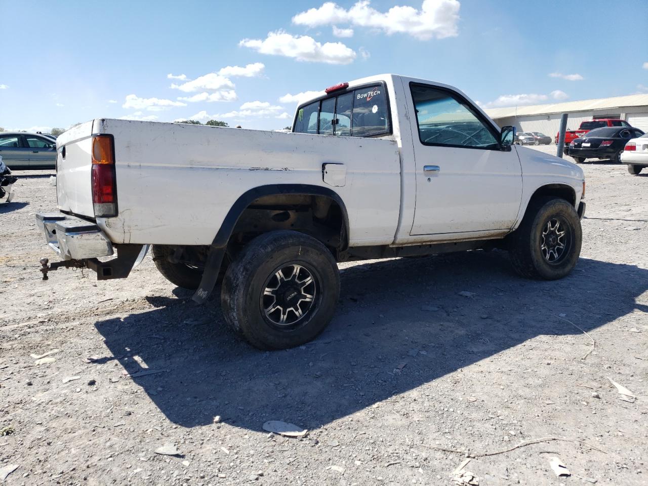 1997 Nissan Truck Xe Белый vin: 1N6SD11Y3VC351138