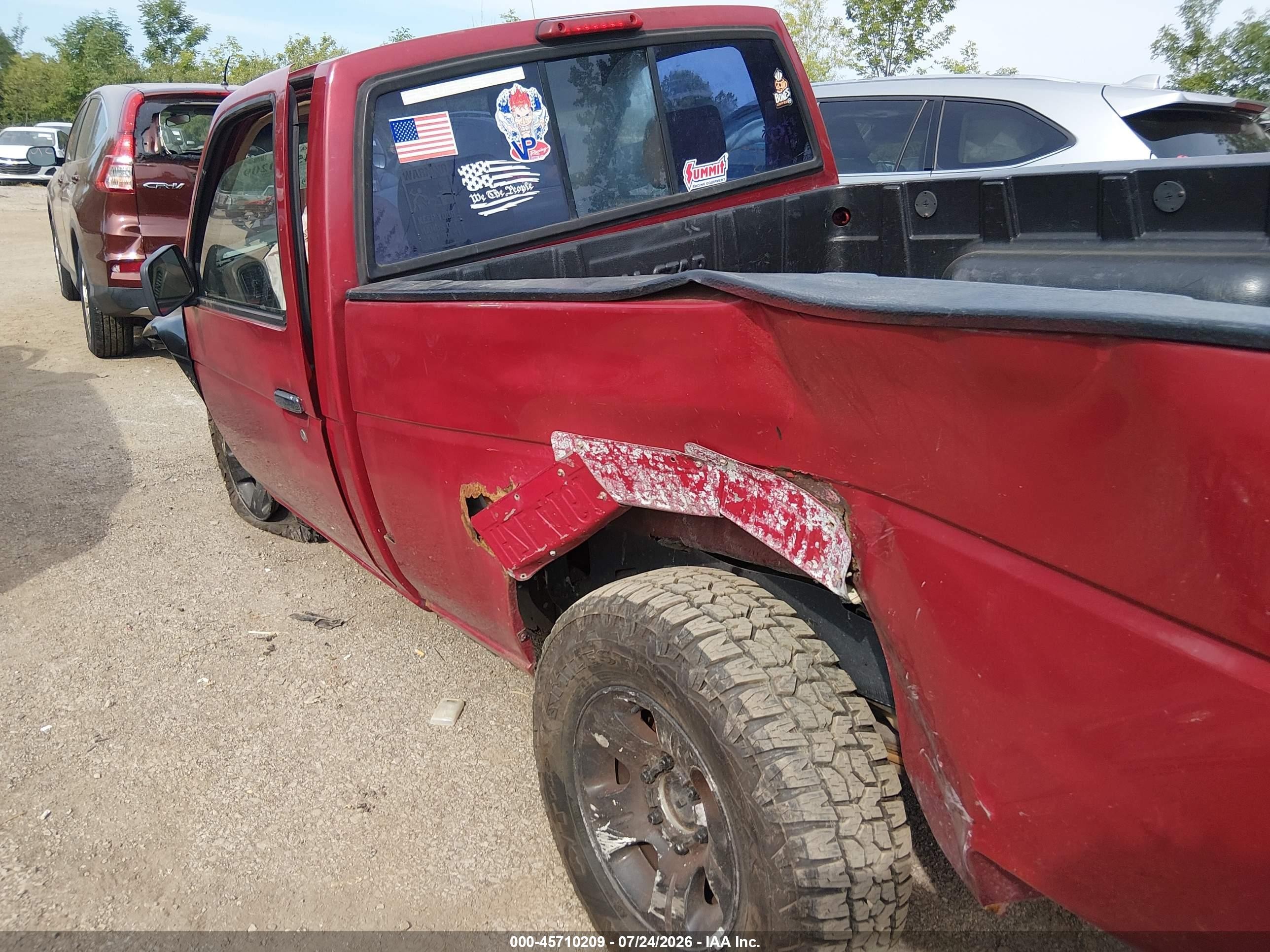 1997 Nissan 4x4 Truck Xe Red vin: 1N6SD11Y4VC406759