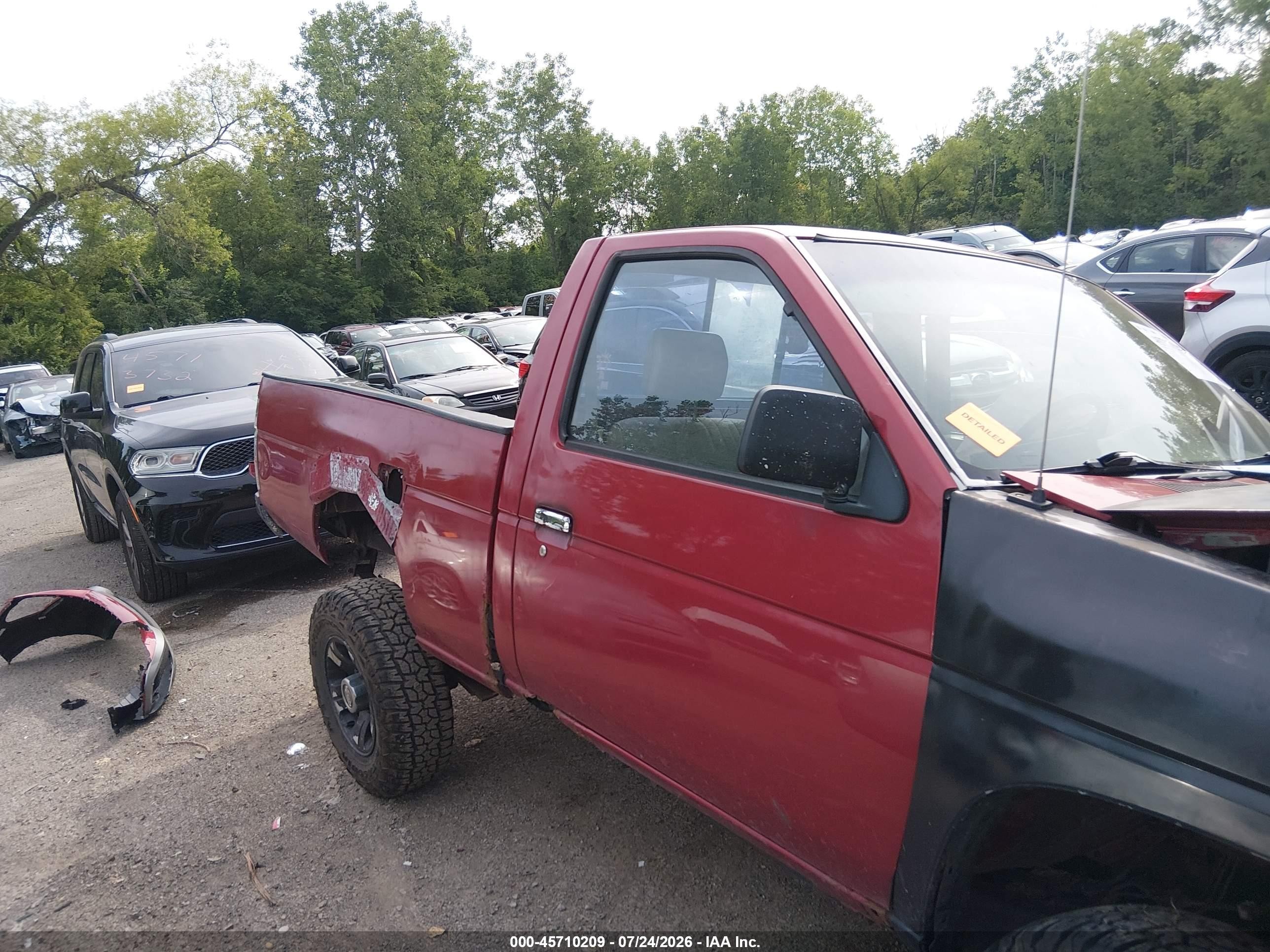 1997 Nissan 4x4 Truck Xe Red vin: 1N6SD11Y4VC406759