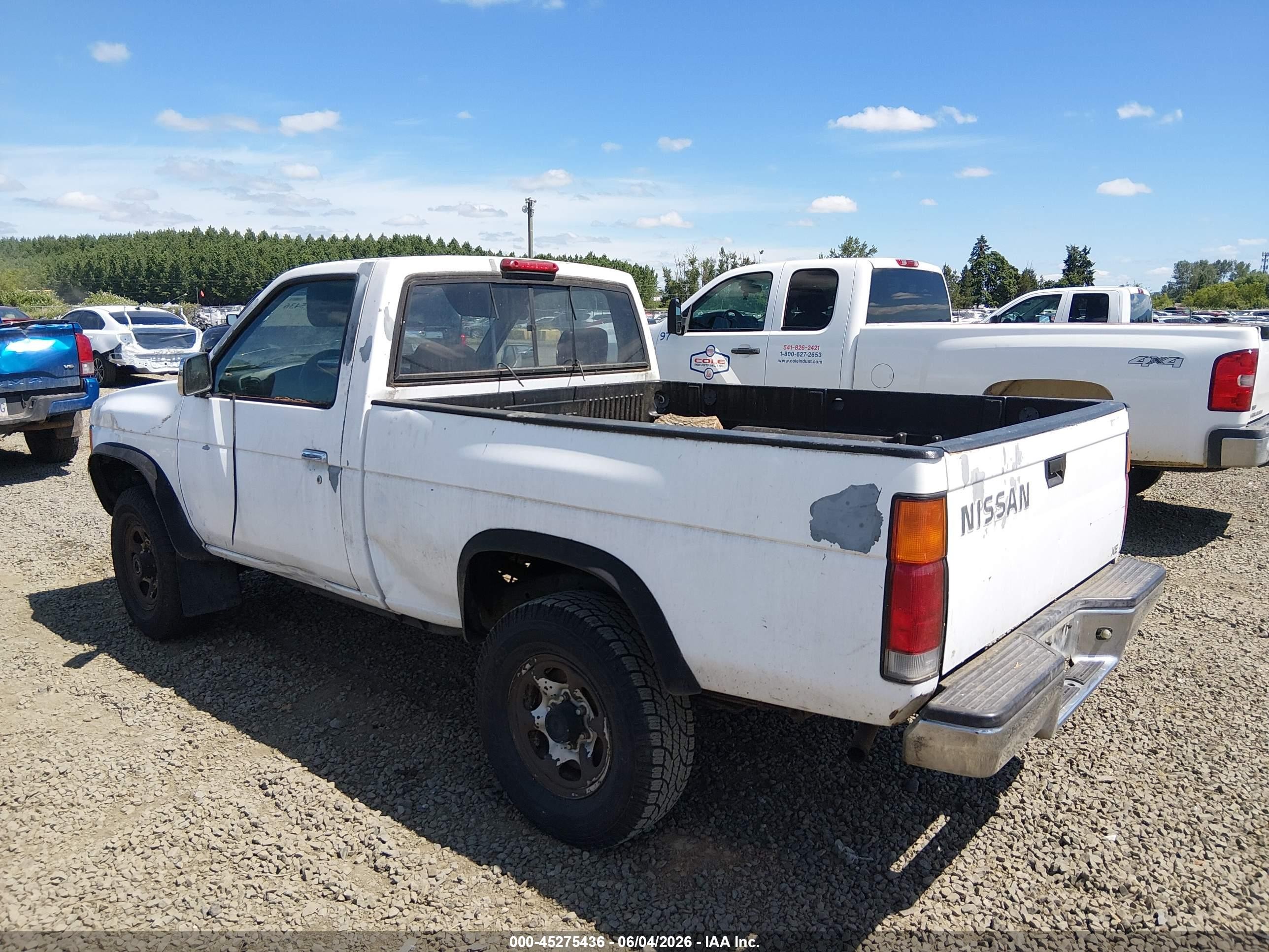 1995 Nissan Truck Xe White vin: 1N6SD11Y6SC410162
