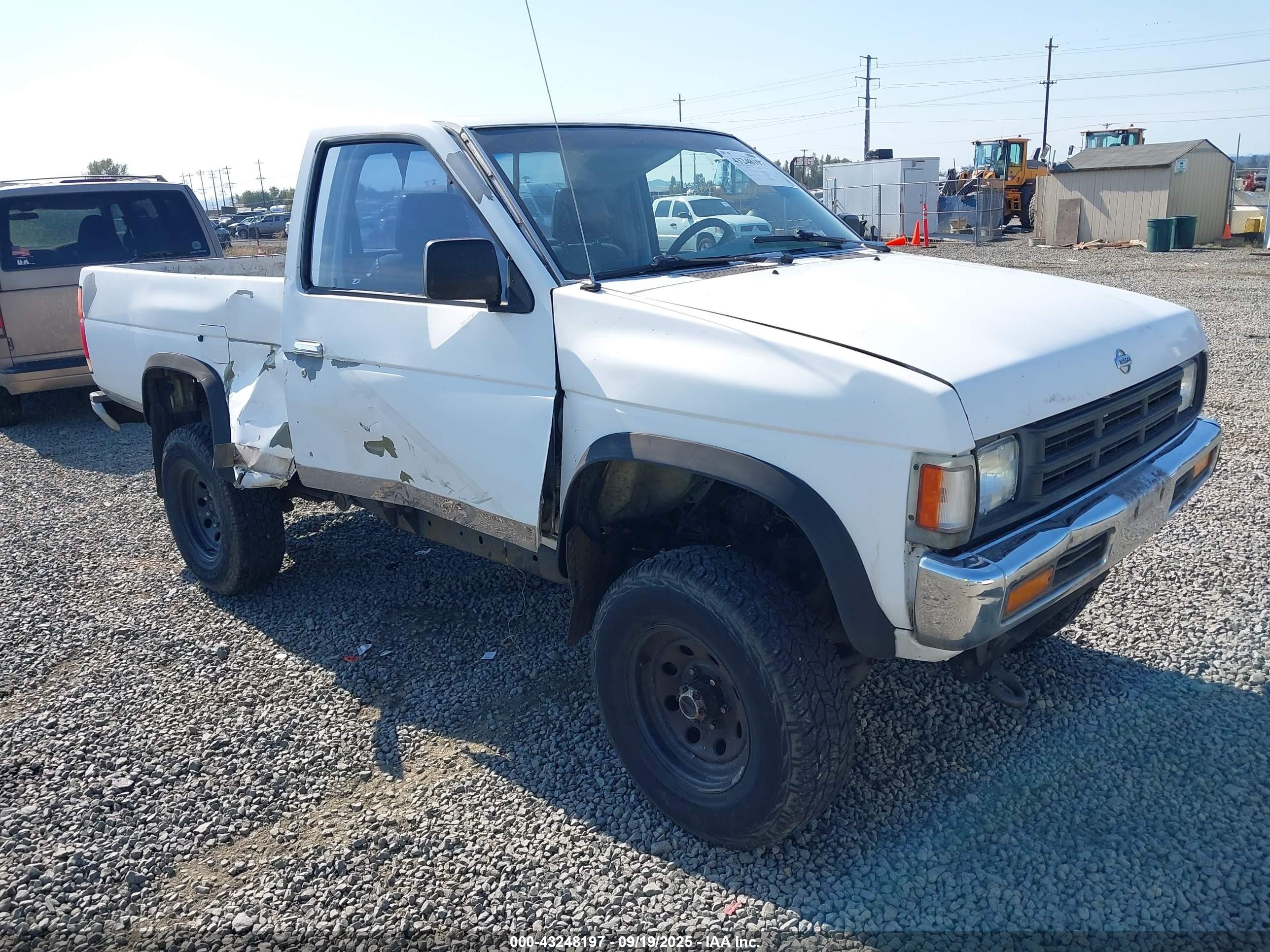 1996 Nissan Truck Xe White vin: 1N6SD11Y7TC357375