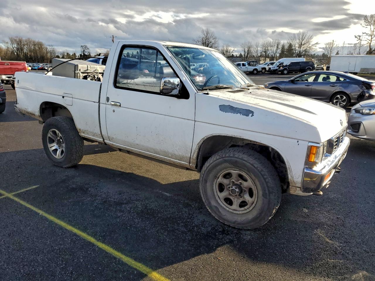 1997 Nissan Truck Xe White vin: 1N6SD11Y7VC372123