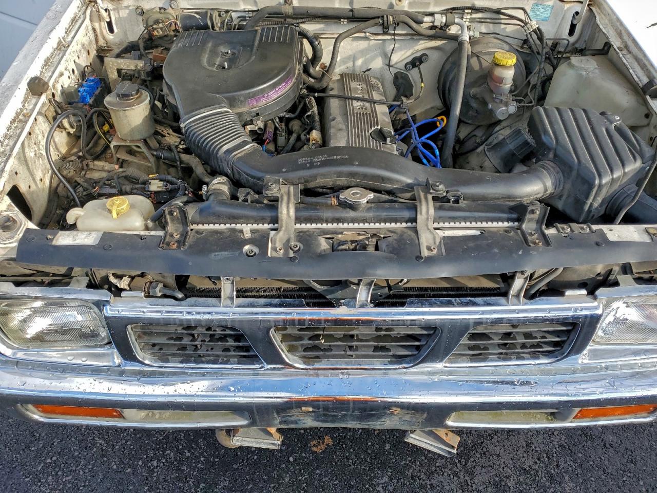 1997 Nissan Truck Xe White vin: 1N6SD11Y7VC372123