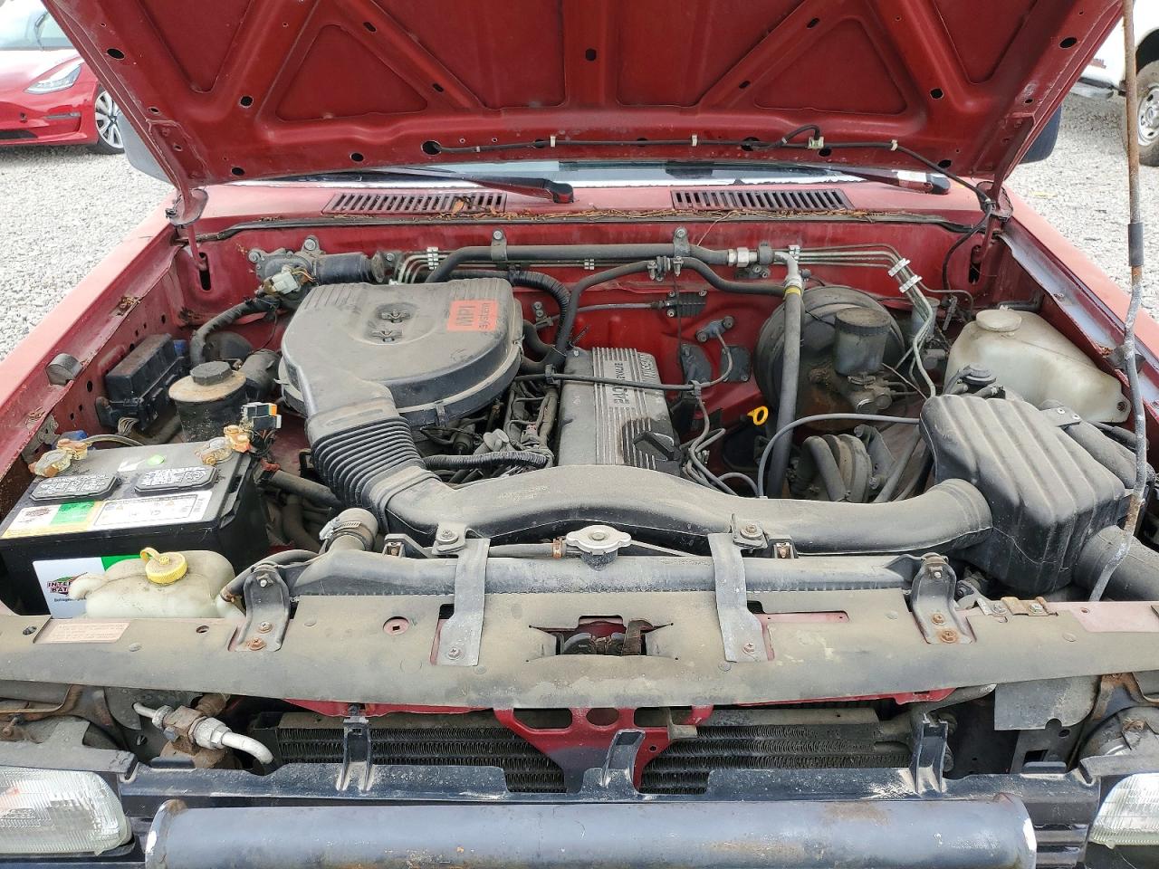 1992 Nissan Truck Base Maroon vin: 1N6SD11Y9NC329872