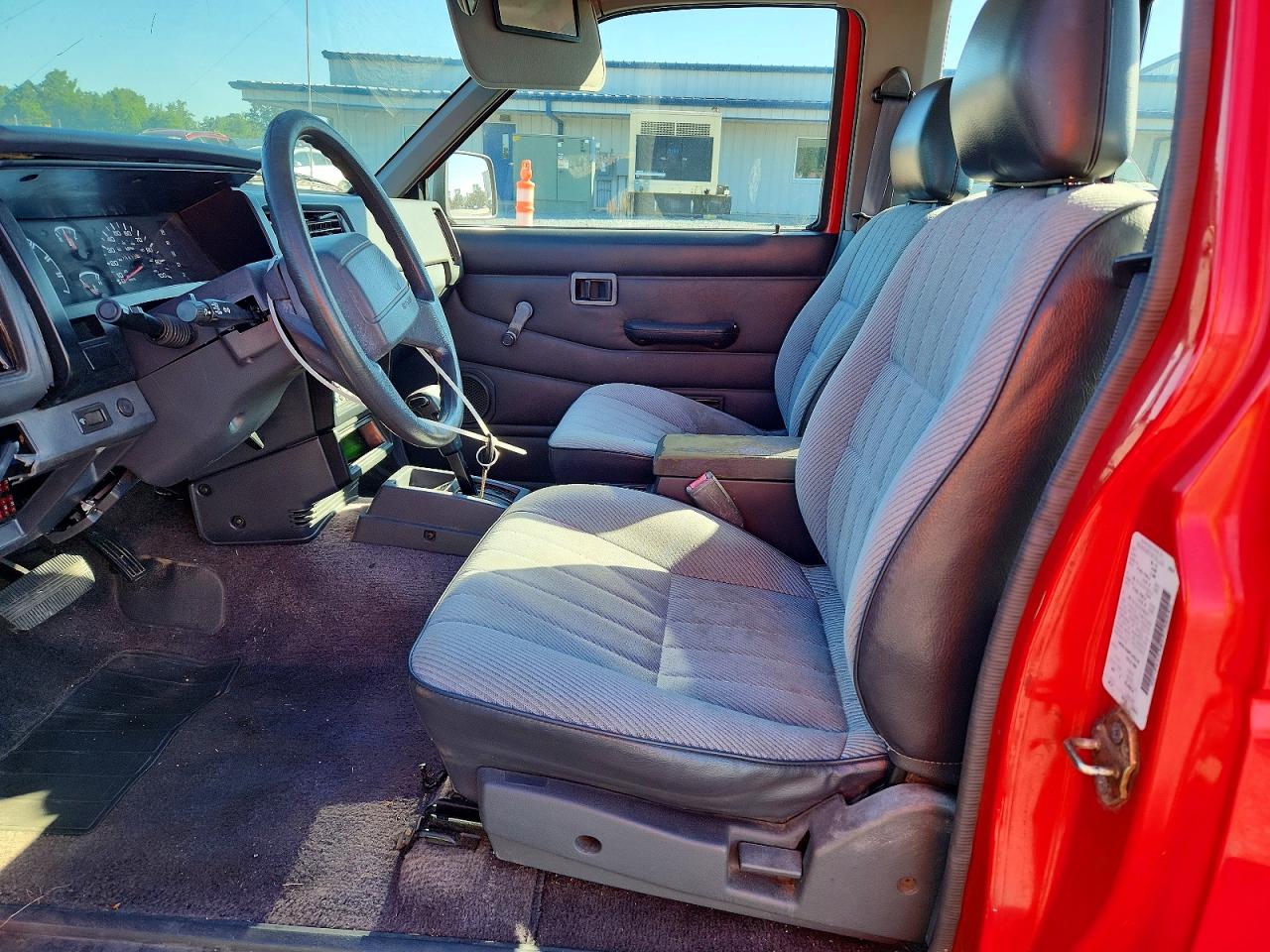 1993 Nissan Truck King Cab Red vin: 1N6SD16S0PC436199