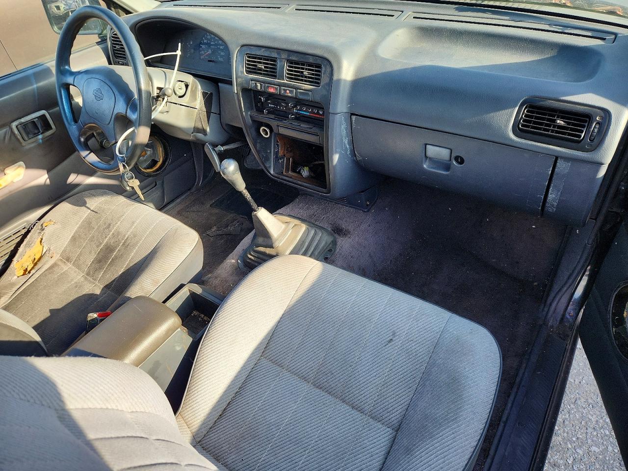 1994 Nissan Truck King Cab Xe Серый vin: 1N6SD16S0RC355836