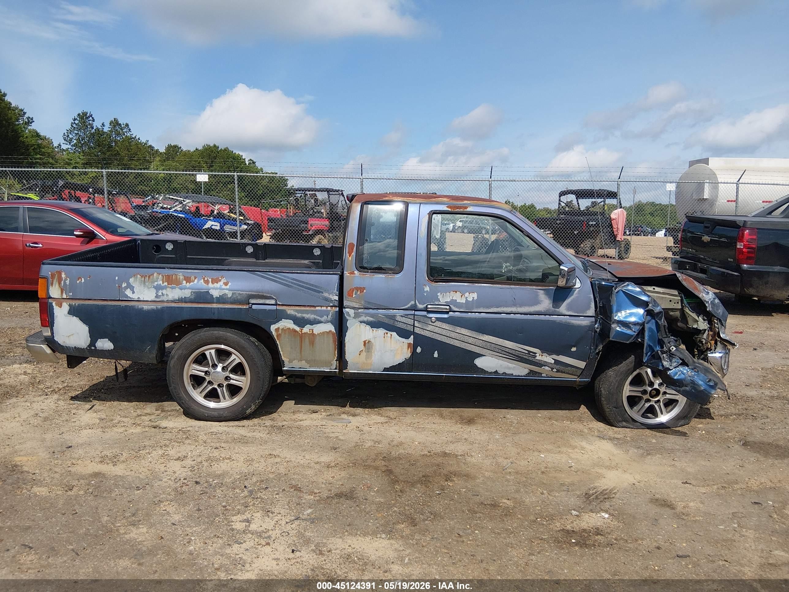 1994 Nissan Truck King Cab Xe Blue vin: 1N6SD16S0RC357151