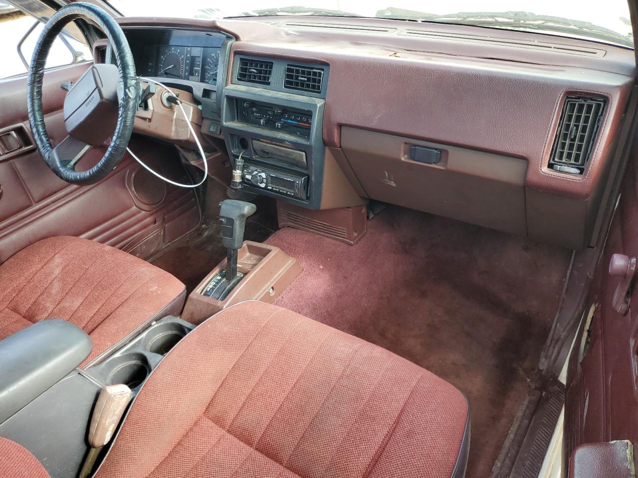 1991 Nissan Truck King Cab Two Tone vin: 1N6SD16S1MC428270