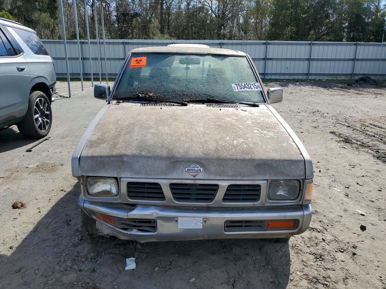 1993 Nissan Truck King Cab Silver vin: 1N6SD16S1PC443744