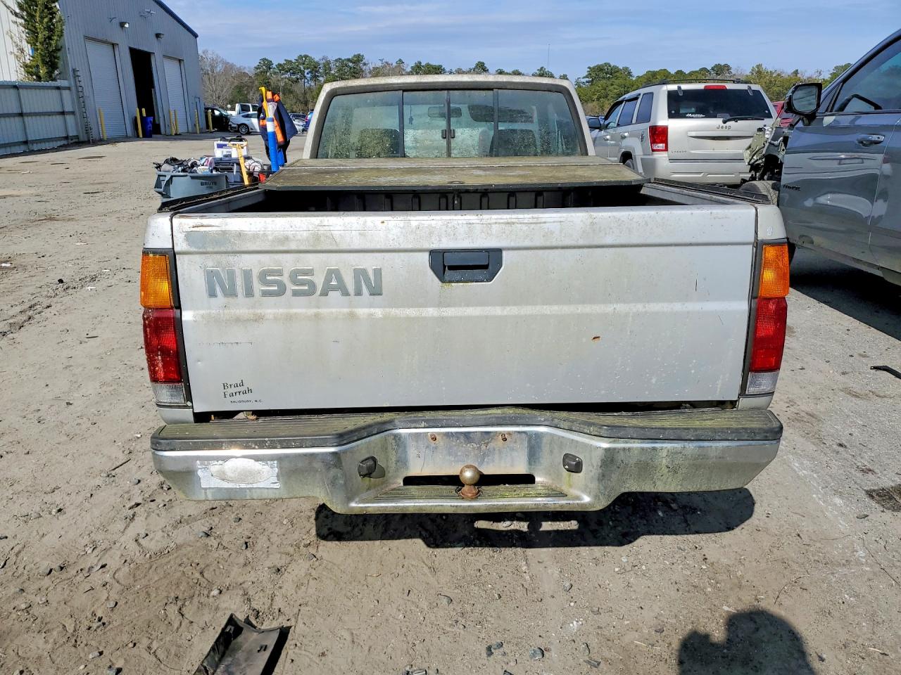 1993 Nissan Truck King Cab Silver vin: 1N6SD16S1PC443744