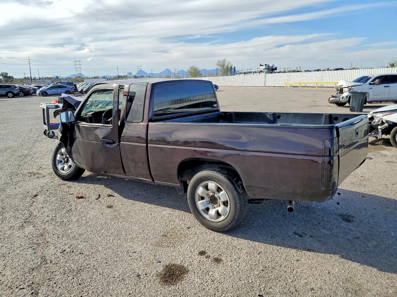 1991 Nissan Truck King Cab Burgundy vin: 1N6SD16S2MC330803