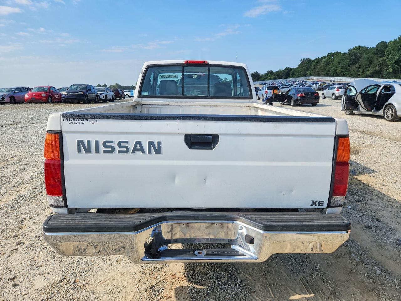 1995 Nissan Truck Xe White vin: 1N6SD16S2SC313853