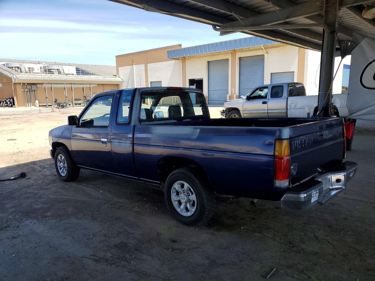 1997 Nissan Truck Xe Blue vin: 1N6SD16S2VC305675